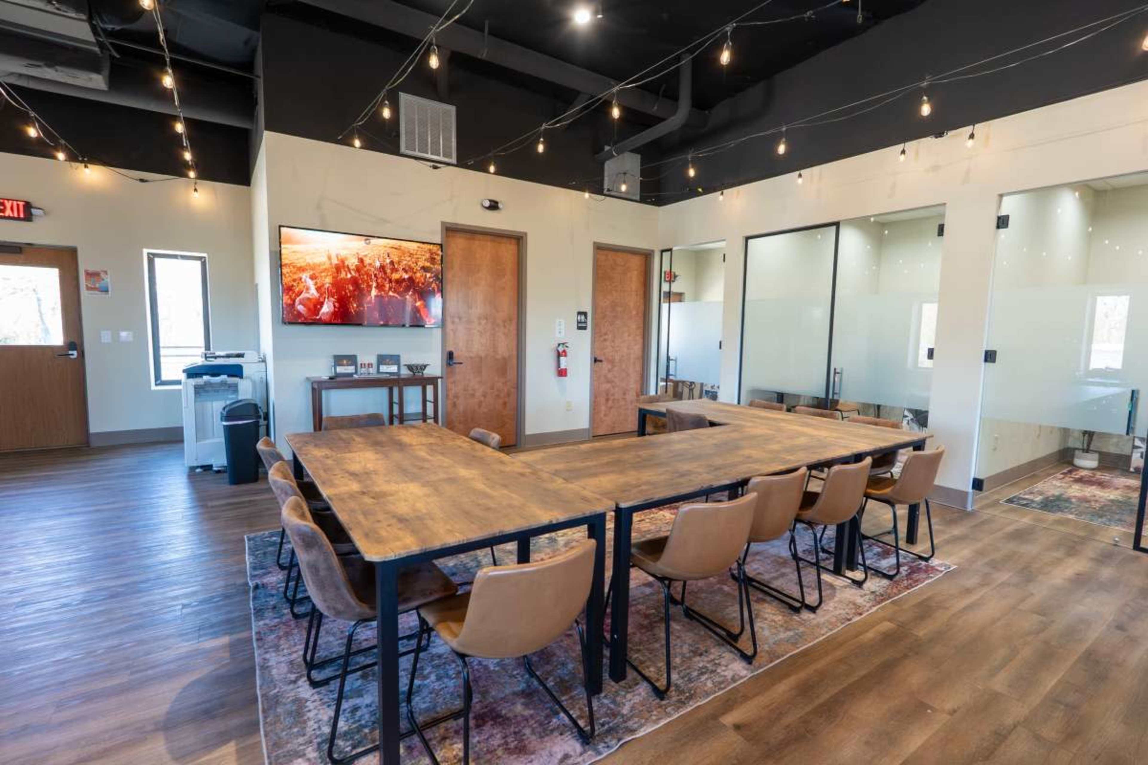 Large Meeting/ Training Room Image in Murfreesboro, Murfreesboro, TN