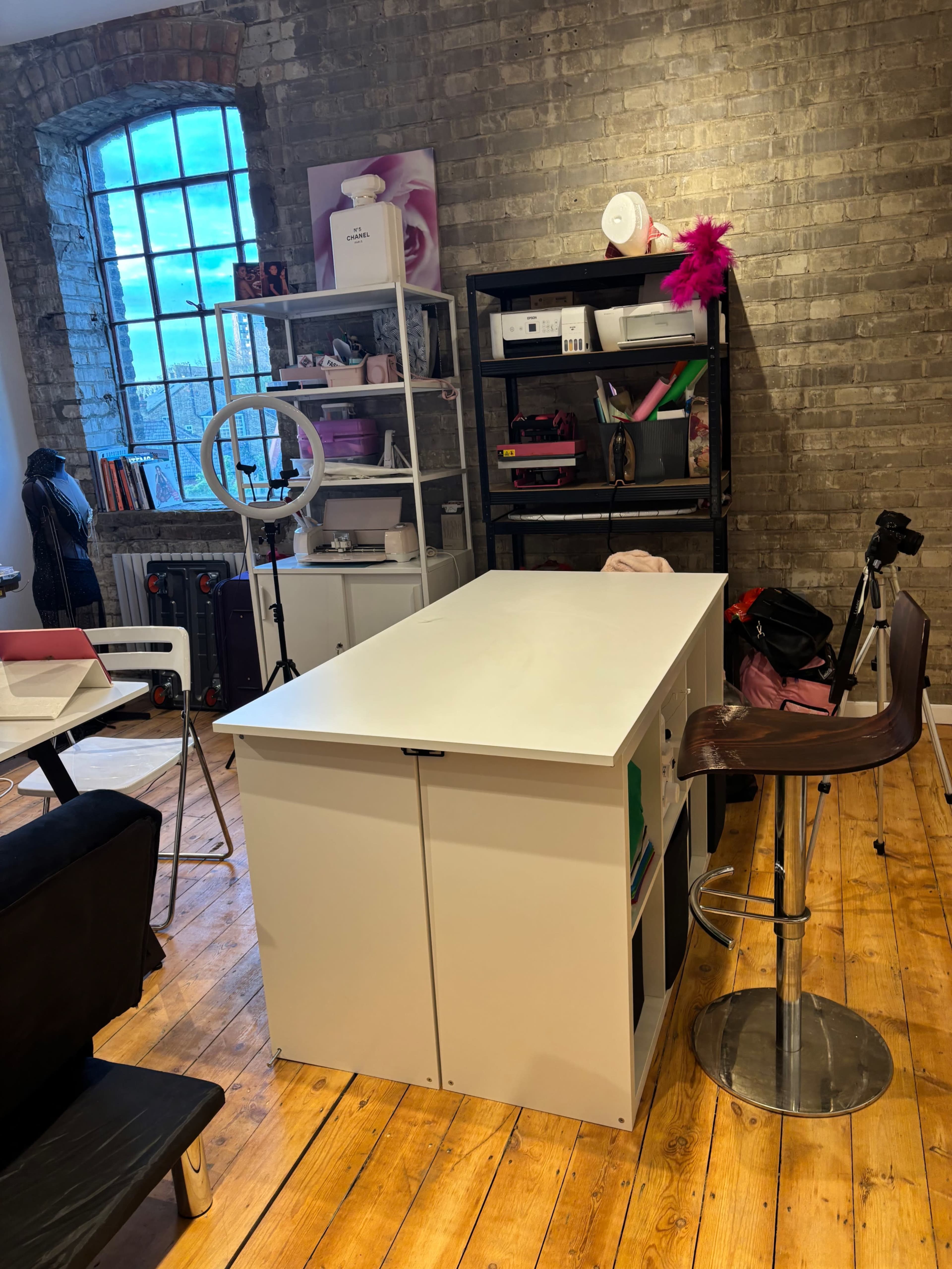 Local All in one design studio Image in Lewisham, Lewisham, London, ENG