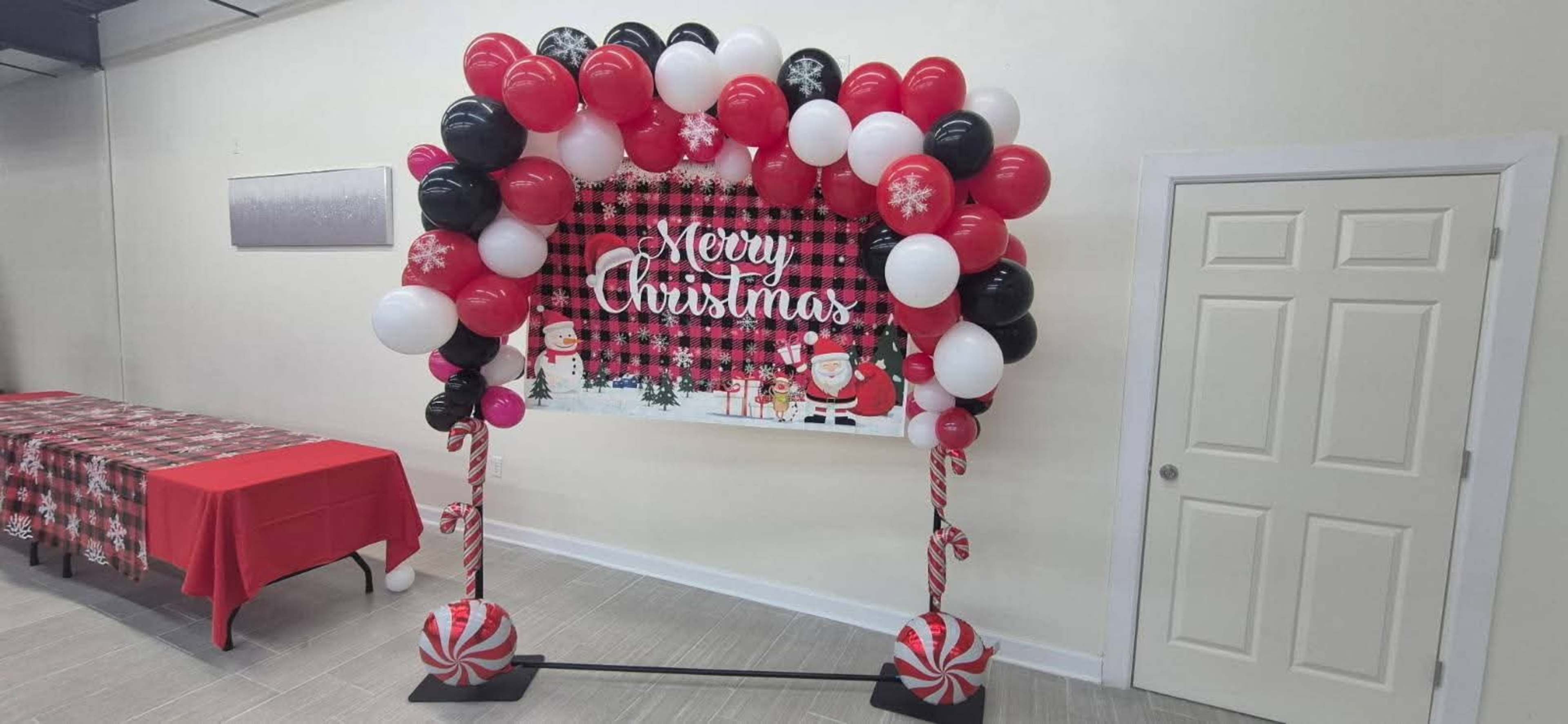 Glenwood spacious open concept venue. Image in Bloom Township, Glenwood, IL