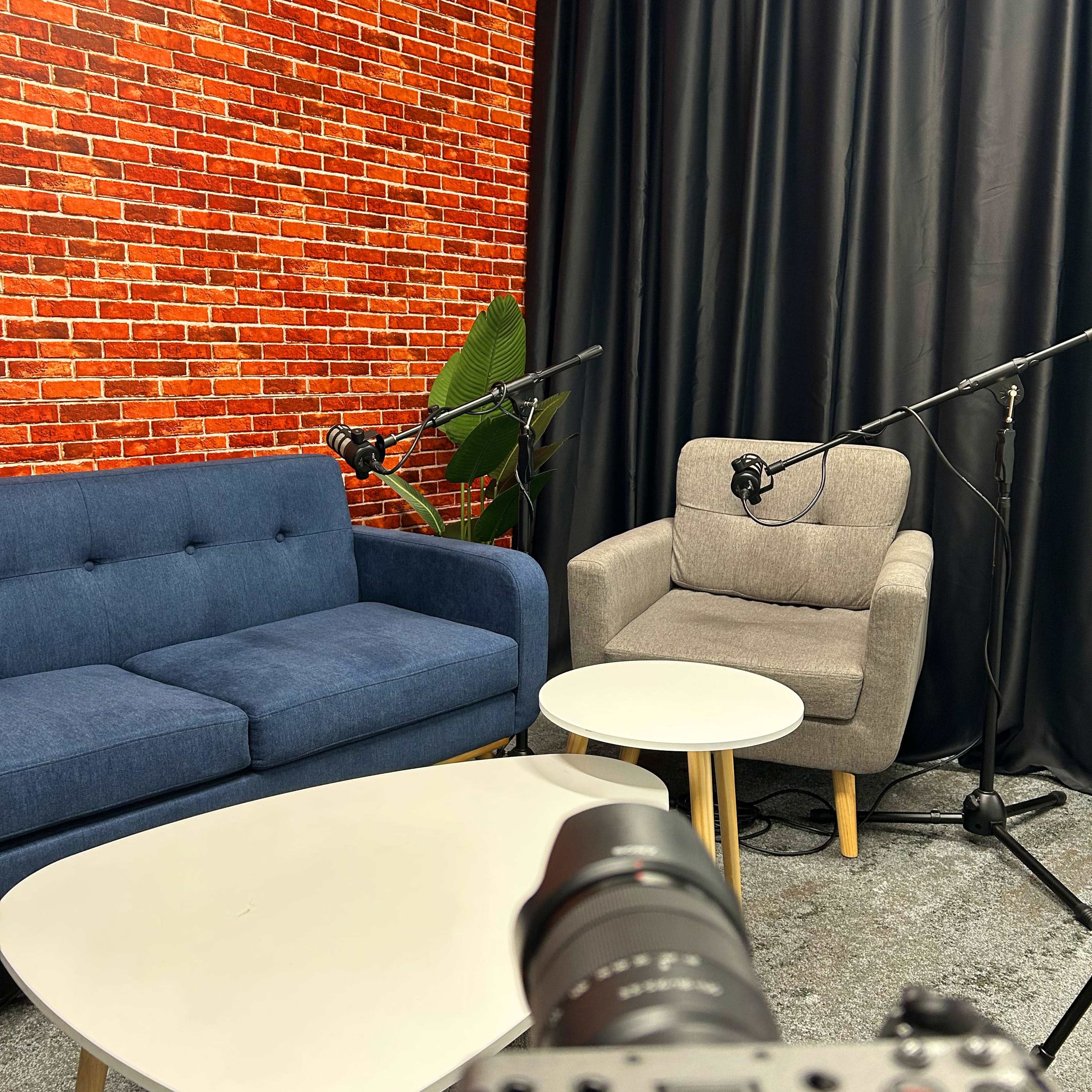 Video Podcast Recording Studio in Orange County, CA Image in Irvine Spectrum Center, Irvine, CA