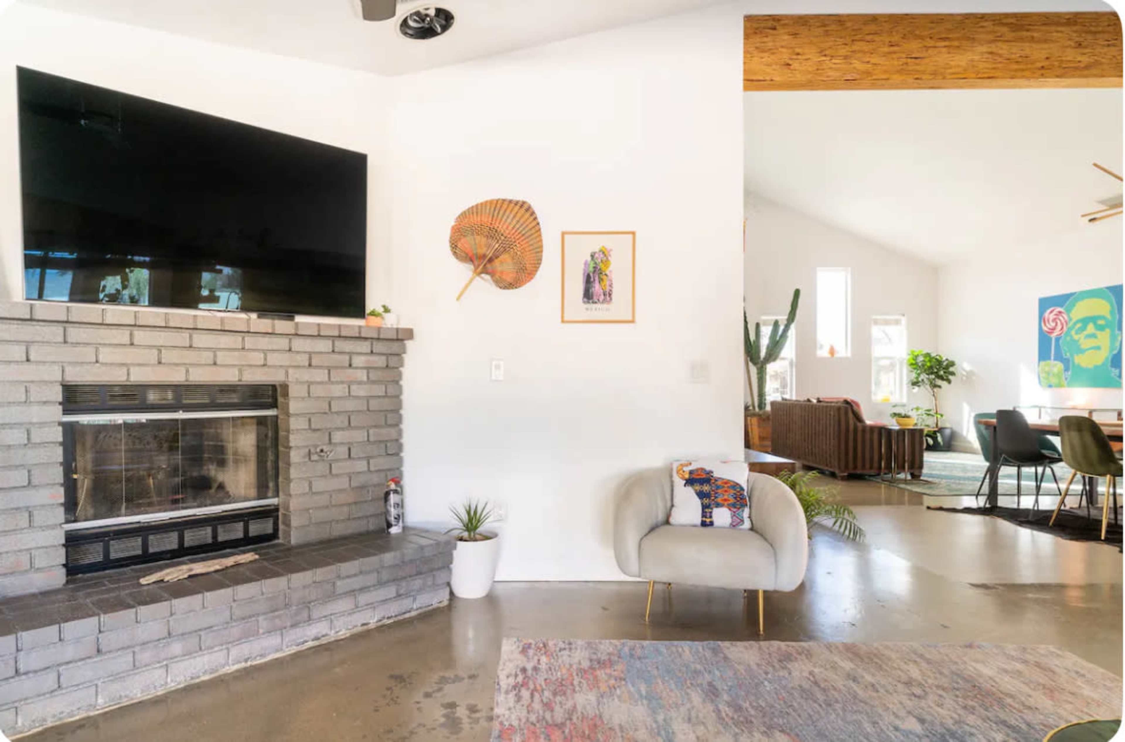 Desert Paradise A Stylish Open Space house with Salt Water Pool & Spa Image in Indio, Indio, CA