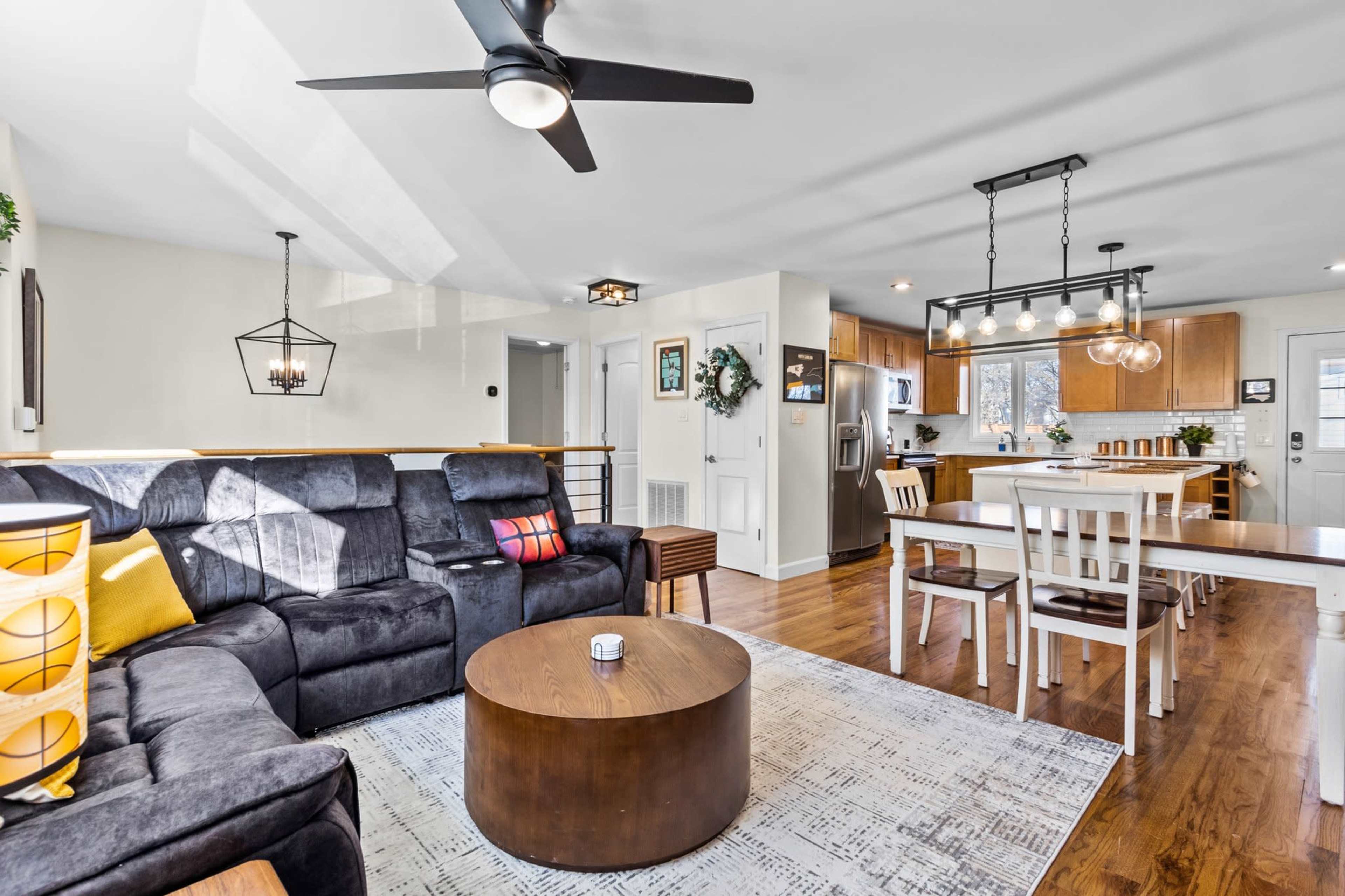 Duke~NCSU~UNC Haven! Spacious House near Downtown! Image in Downtown, Raleigh, NC