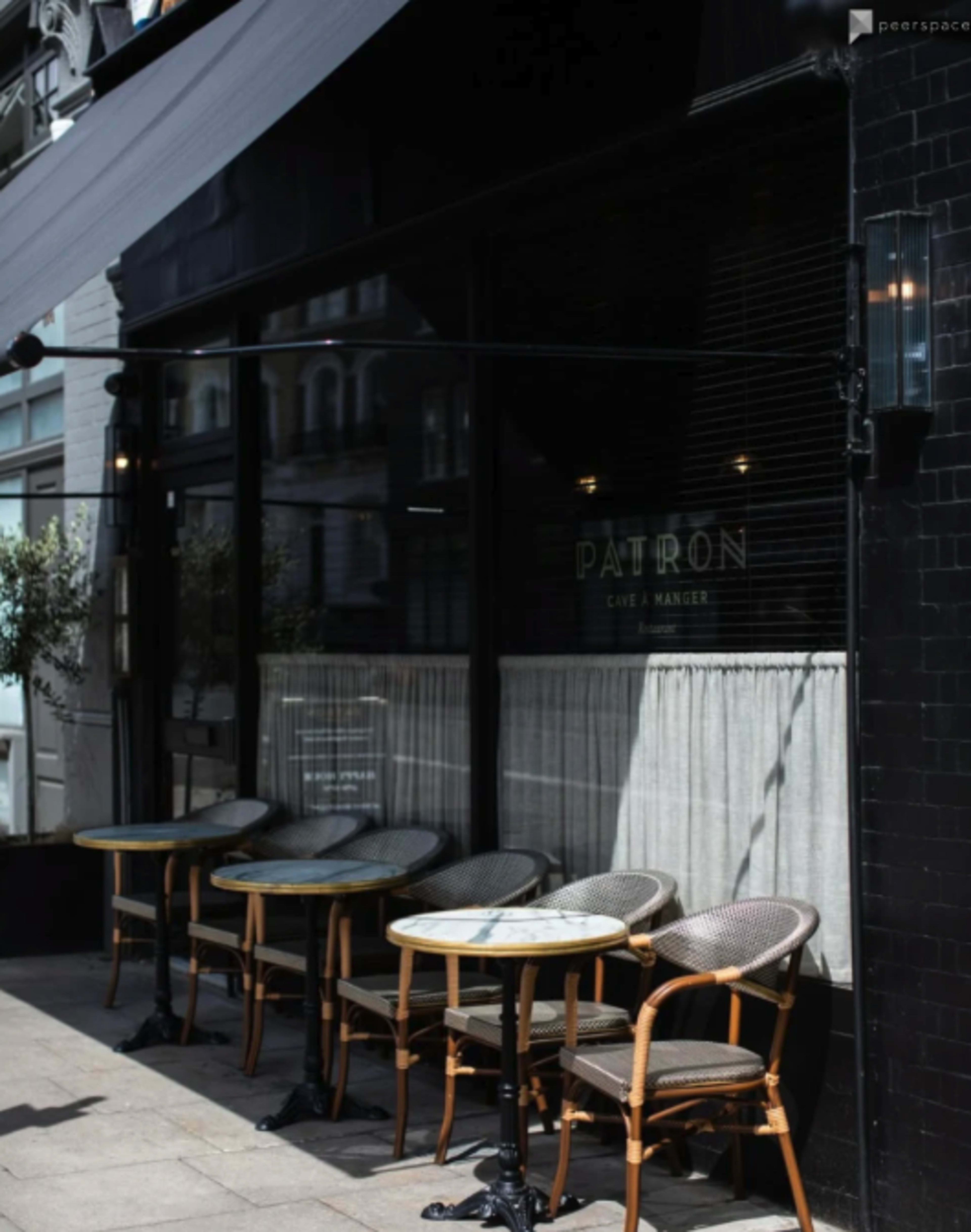 Parisian Bar & Bistro Image in Kentish Town, London, ENG