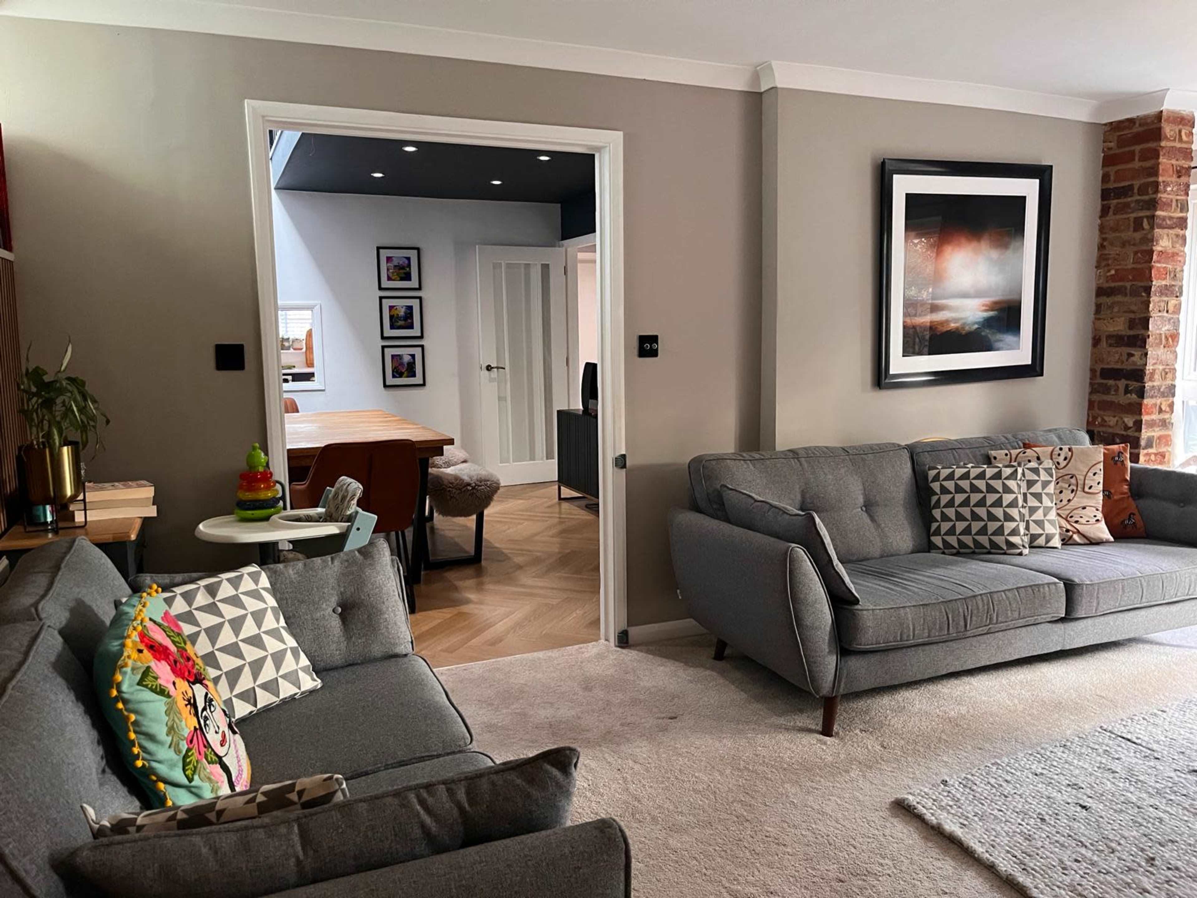 Grade 2 listed barn Conversion in Wargrave with large garden Image in Wargrave, Reading, ENG