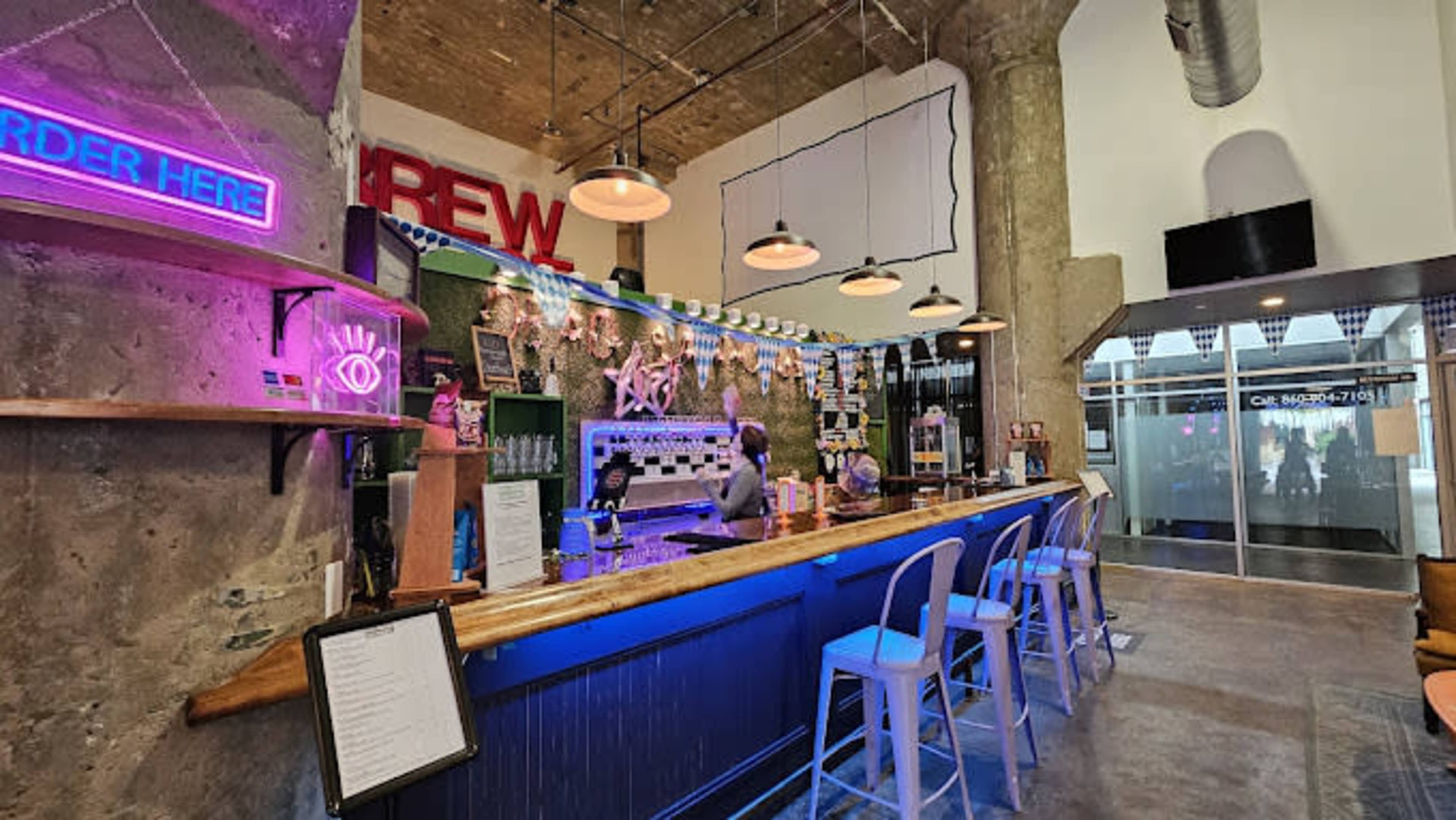 Urban Brewery in Old Factory with Private Bar Image in Parkville, HARTFORD, CT