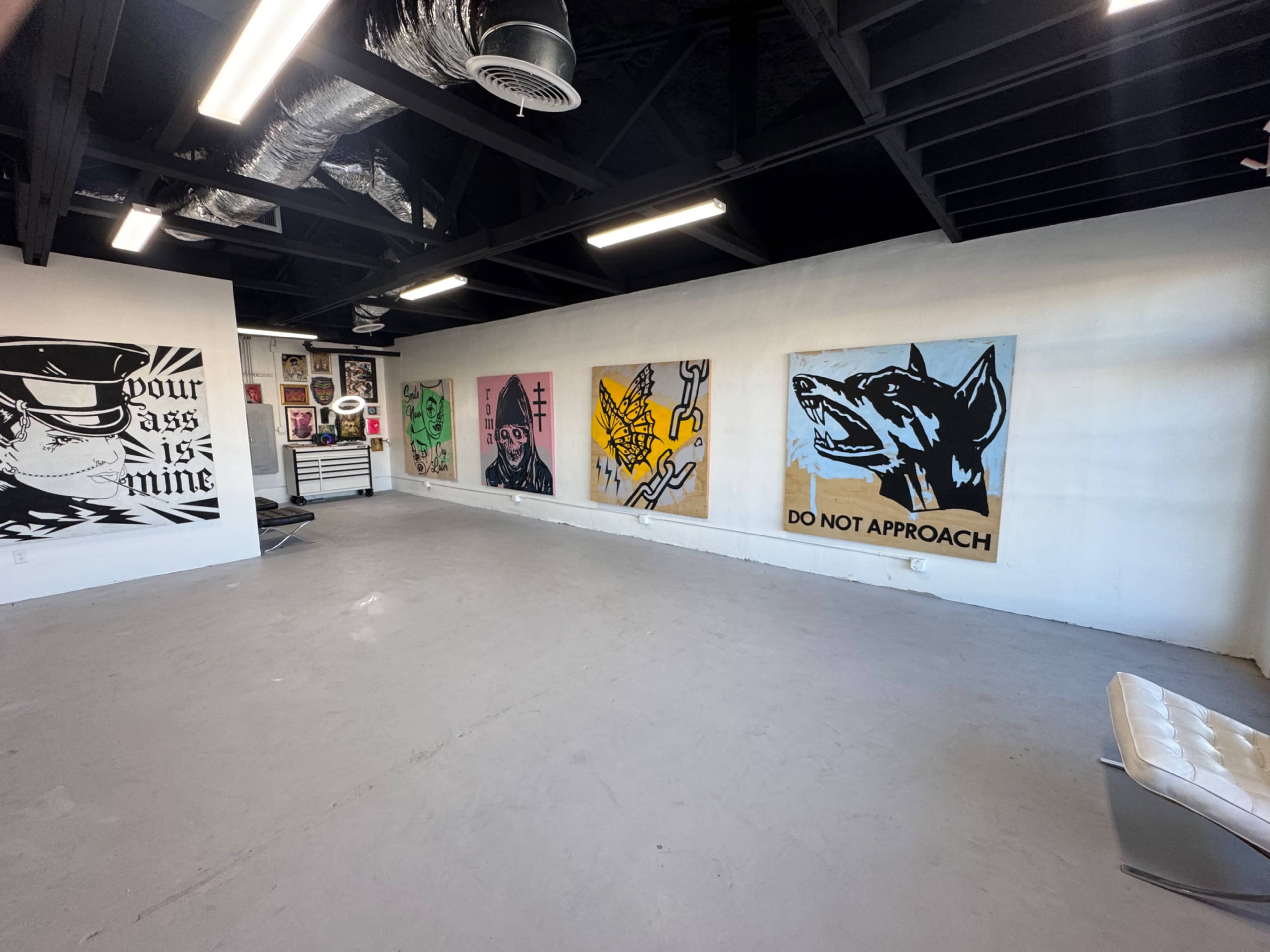 MODERN OPEN SPACE ART GALLERY CENTRALLY LOCATED Image in Encanto Village, Phoenix, AZ