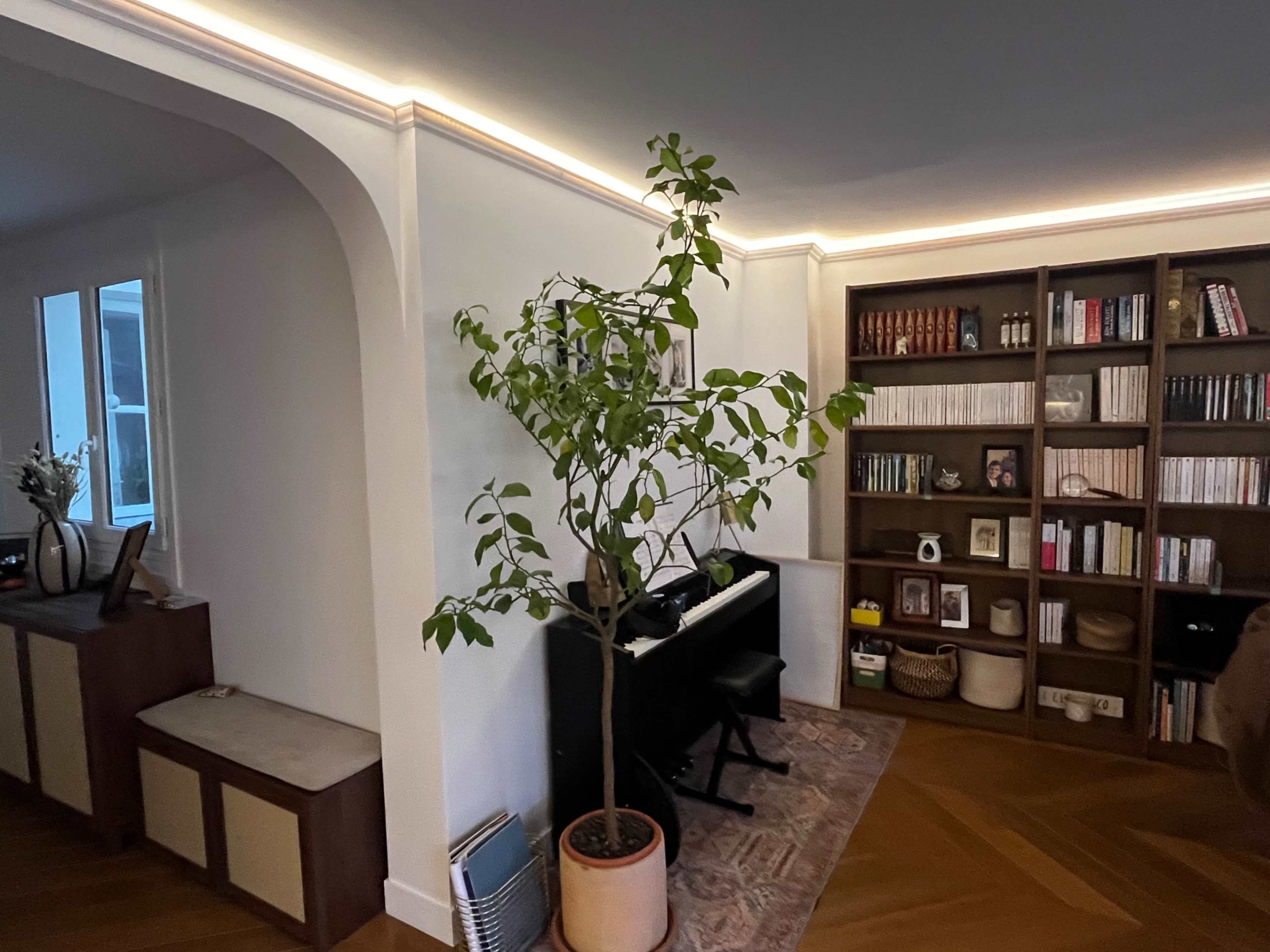 Appartement haussmannien modernisé Paris 8e – Shooting & tournage Image in Madeleine, Paris