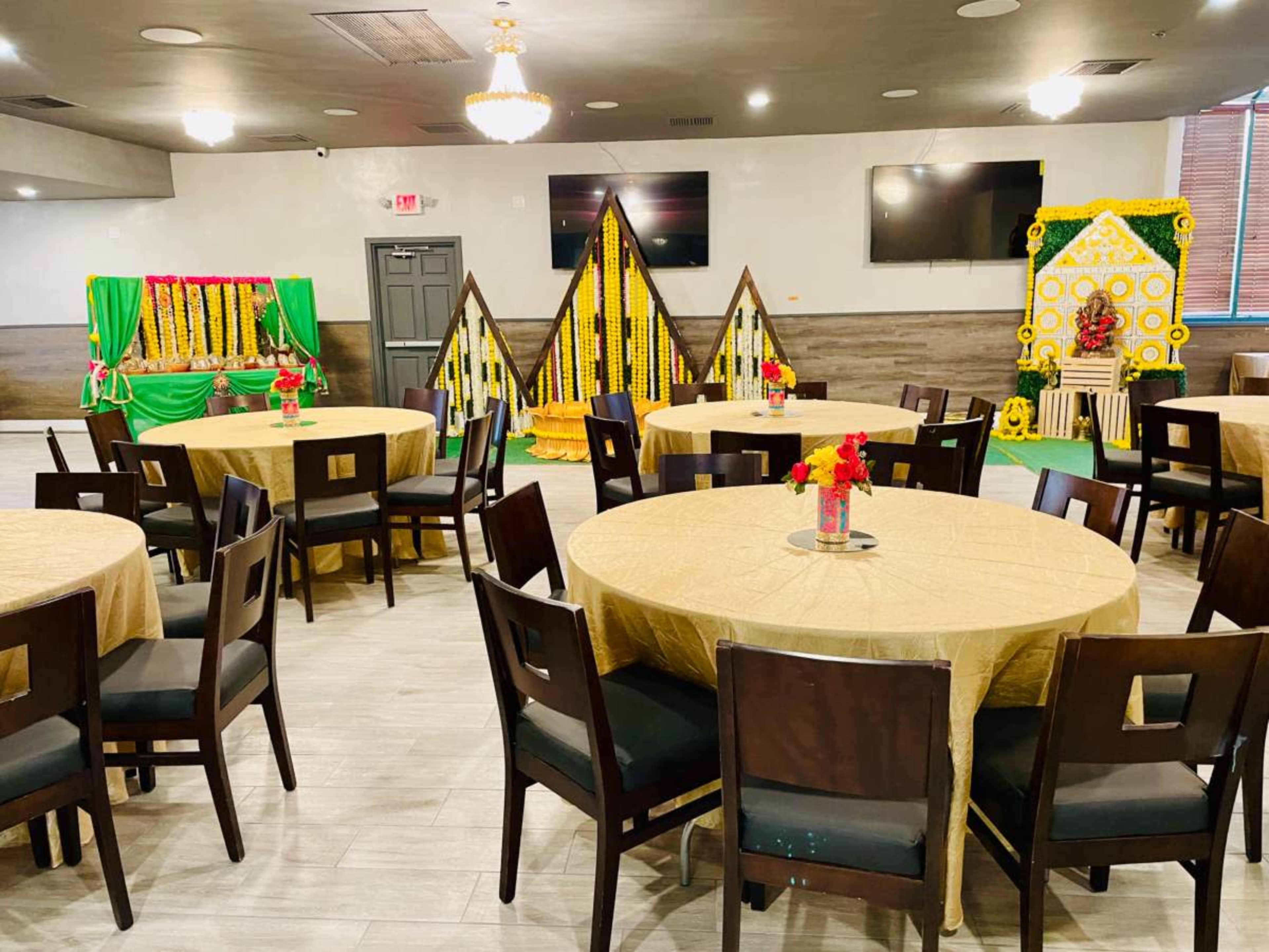 Sapphire Banquet in prime San Diego location Image in Rancho Bernardo, San Diego, CA