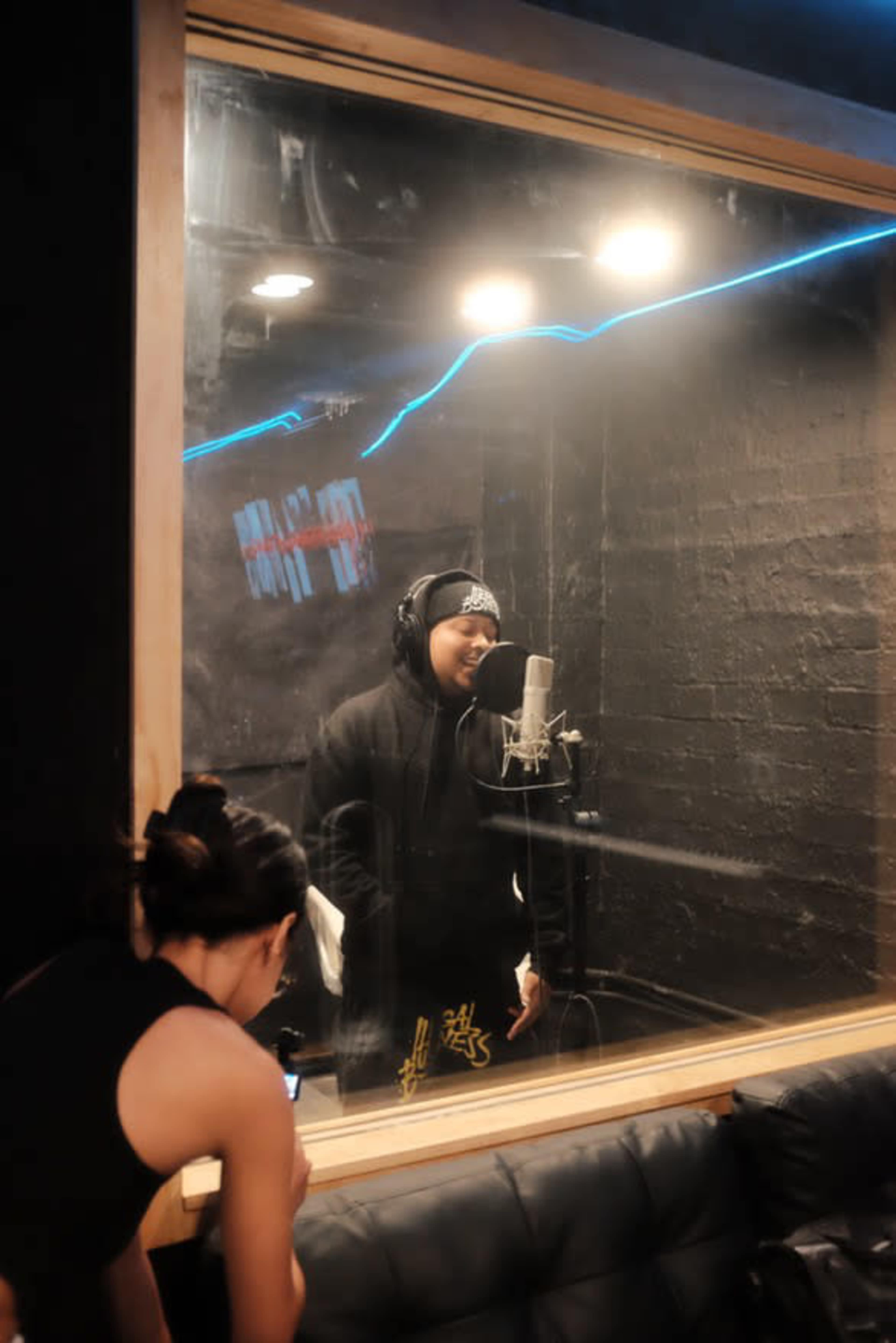 Spacious Luxury Recording Studio with top equipment Image in Central LA, Los Angeles, CA