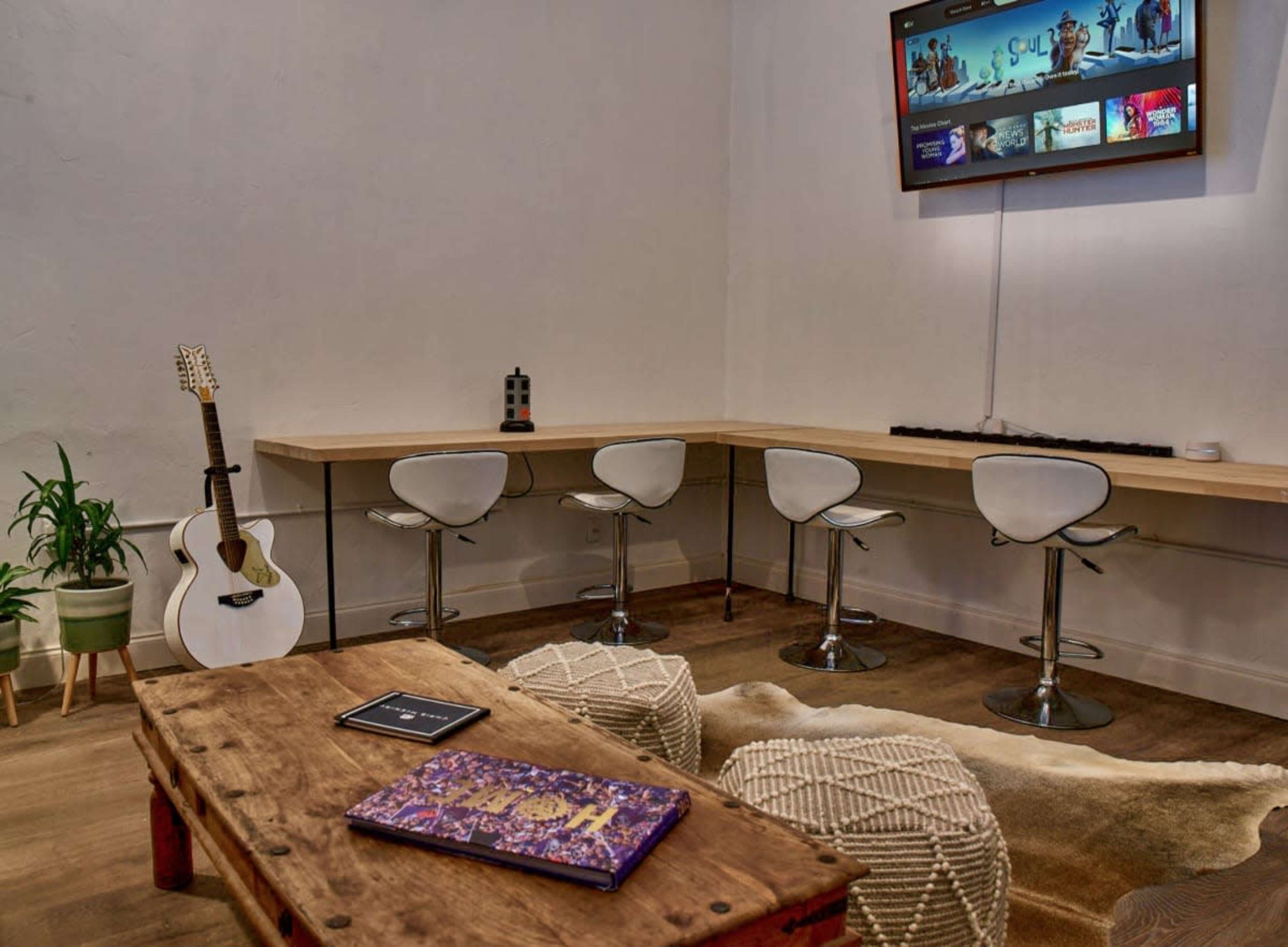 Large Boutique Urban Photo/Film/Event space in the heart of Sodo Orlando Image in South Division, Orlando, FL