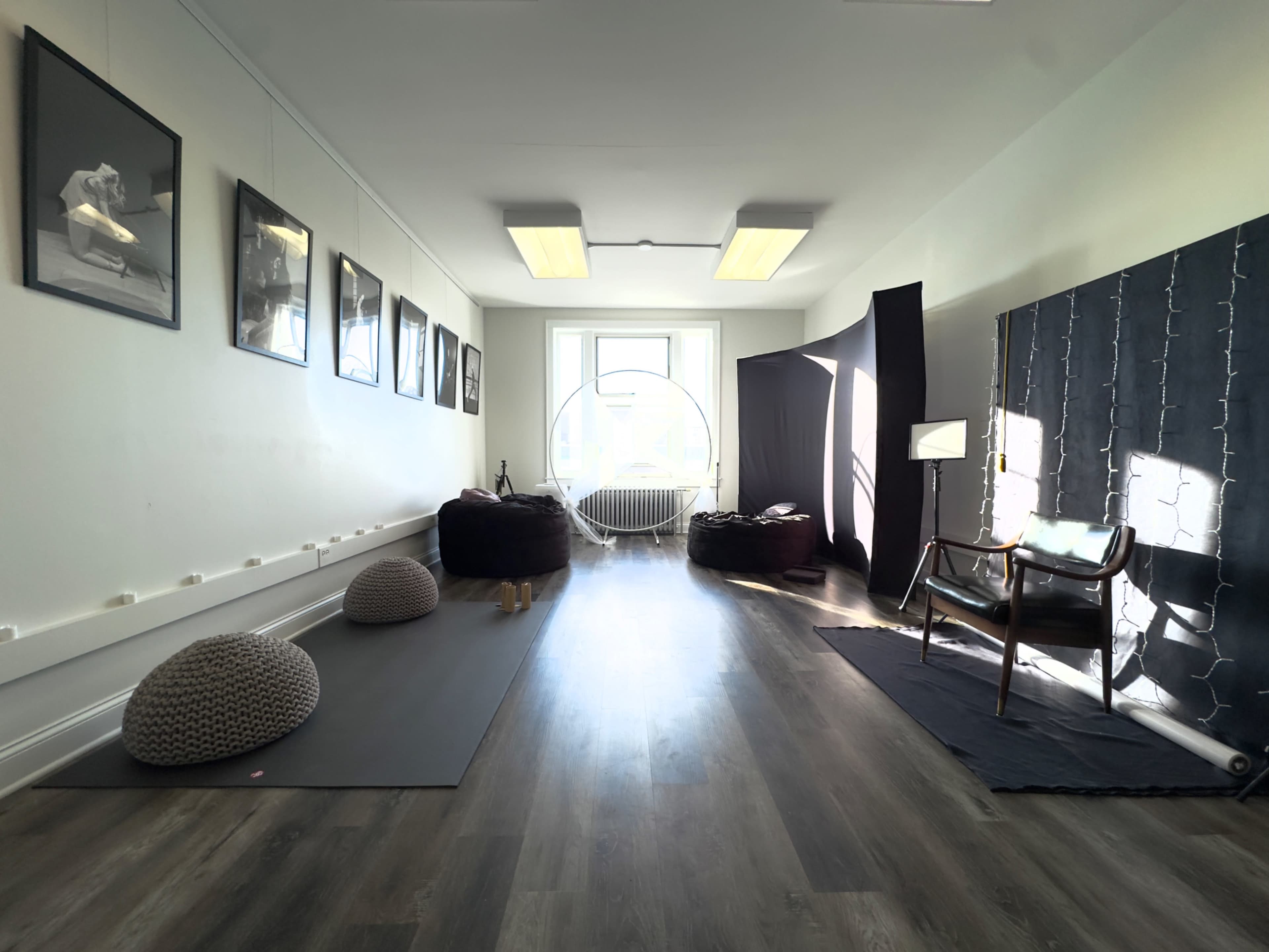 Downtown Wheaton Studio with Natural Light Image in Milton Township, Wheaton, IL
