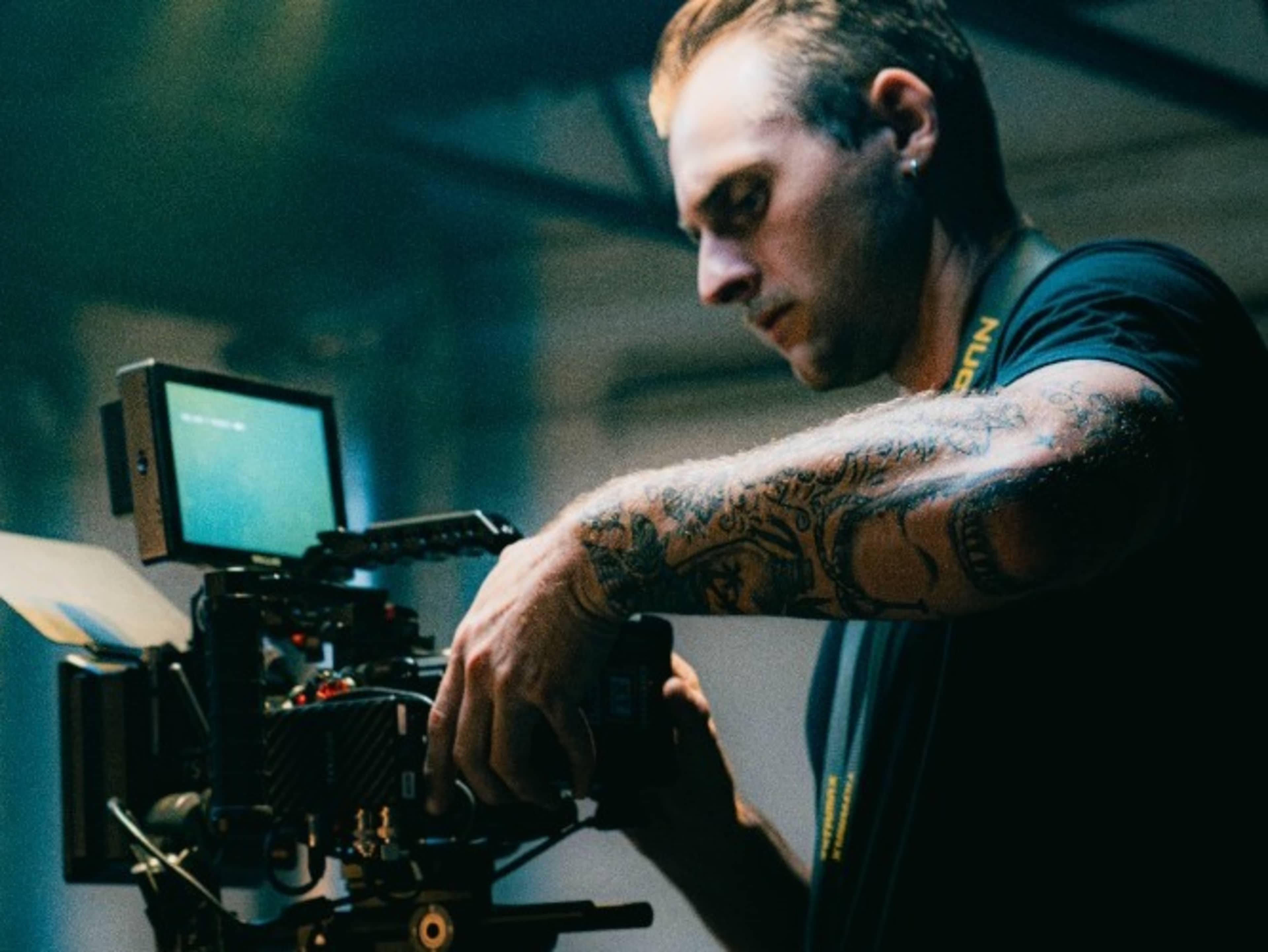 Behind The Scenes Photographer Package