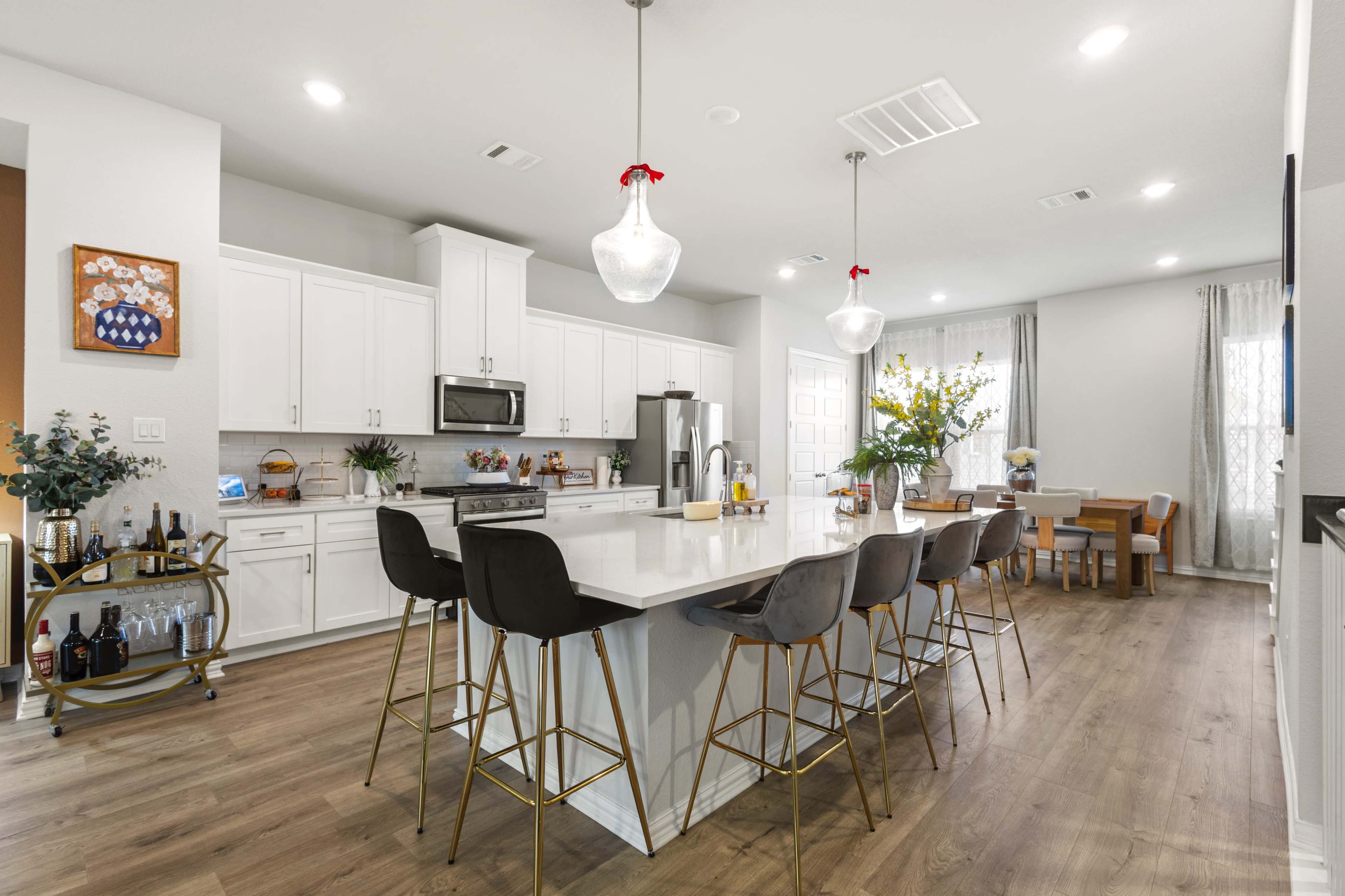 Content- Ready Modern home with Styled Kitchen & Living Space Image in Buckner Terrace / Everglade Park, Dallas, TX