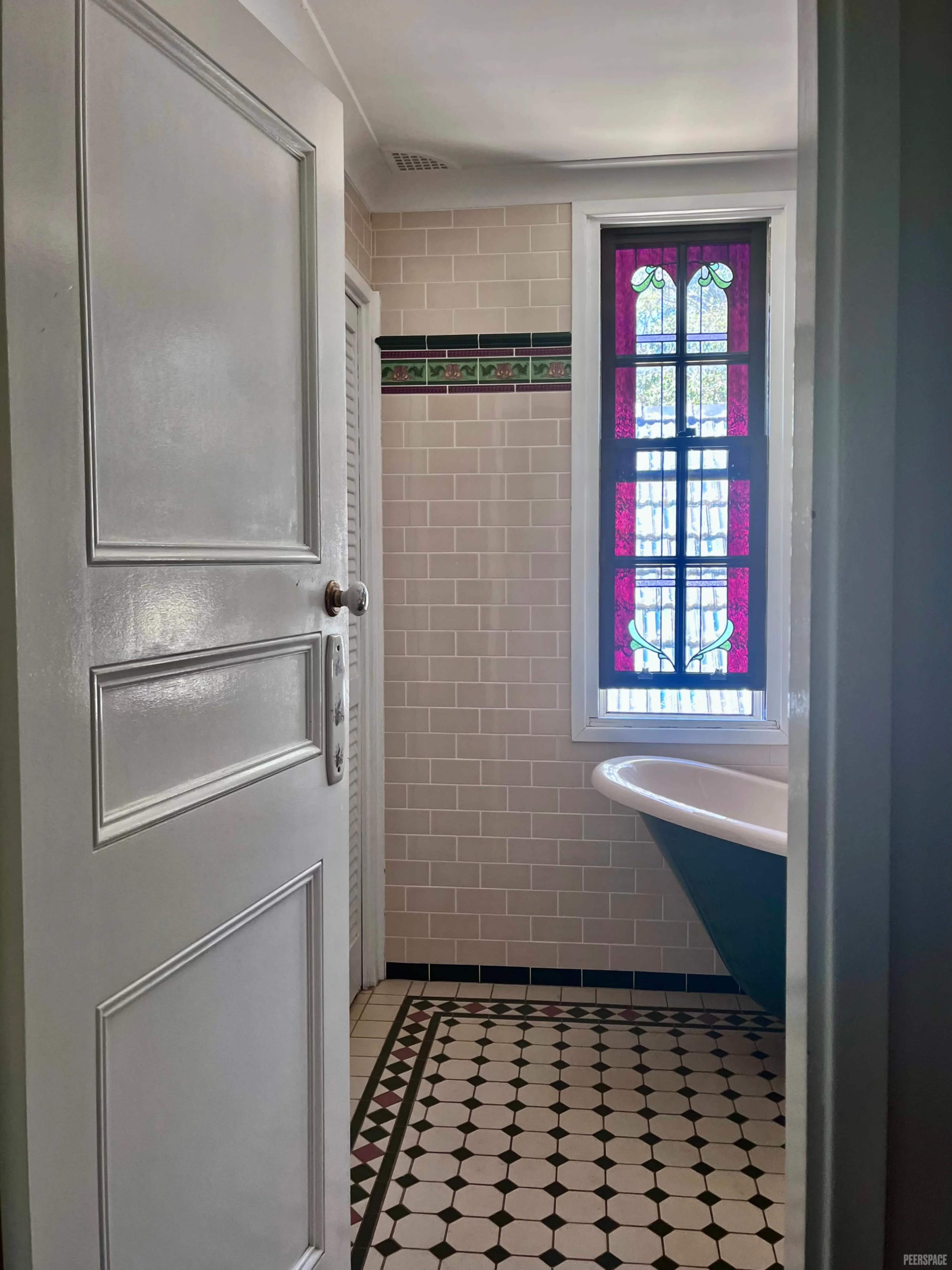 * NEW SPACE RATE*Secluded Fairytale cottage Image in Leumeah, Leumeah, NSW