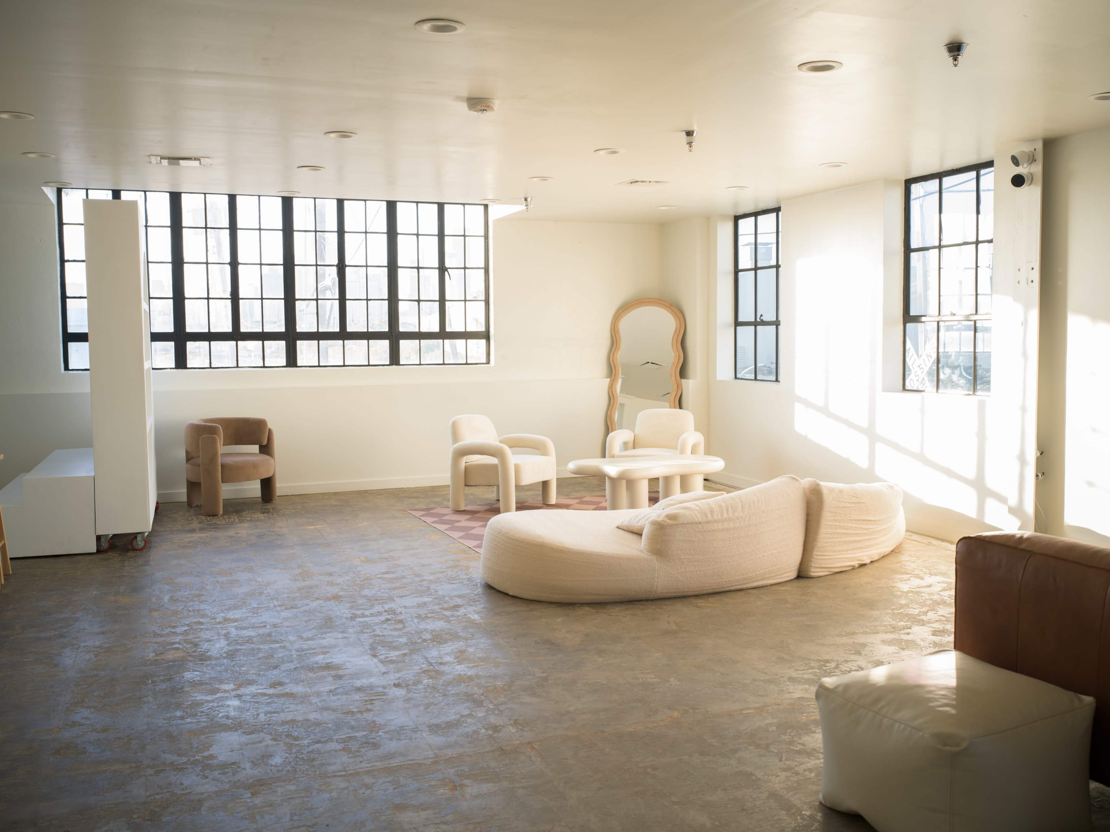 Raw Canvas Image in Greater Eastwood, Houston, TX