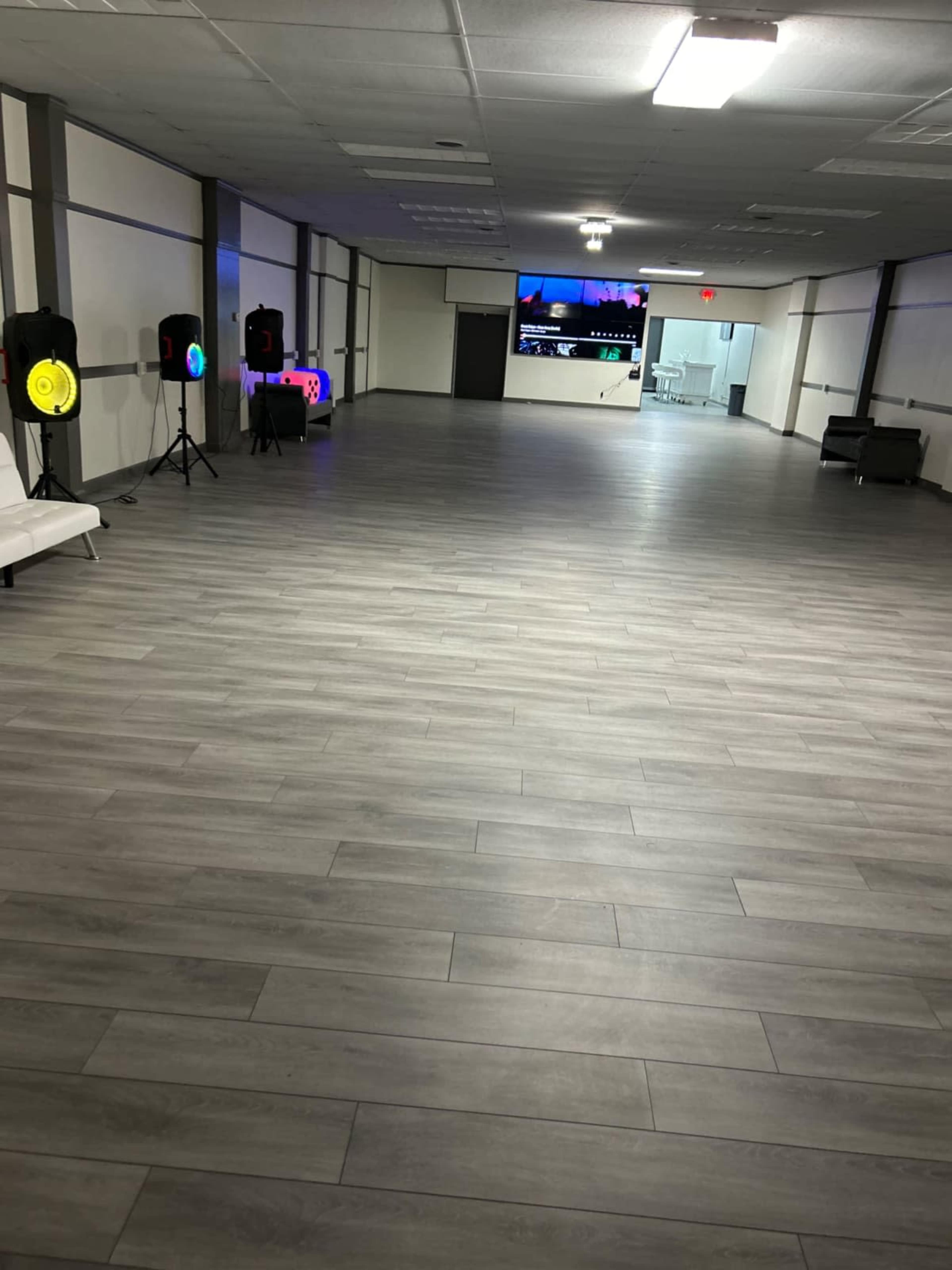 Downtown Venue With Street View Image in Near Westside, Decatur, IL