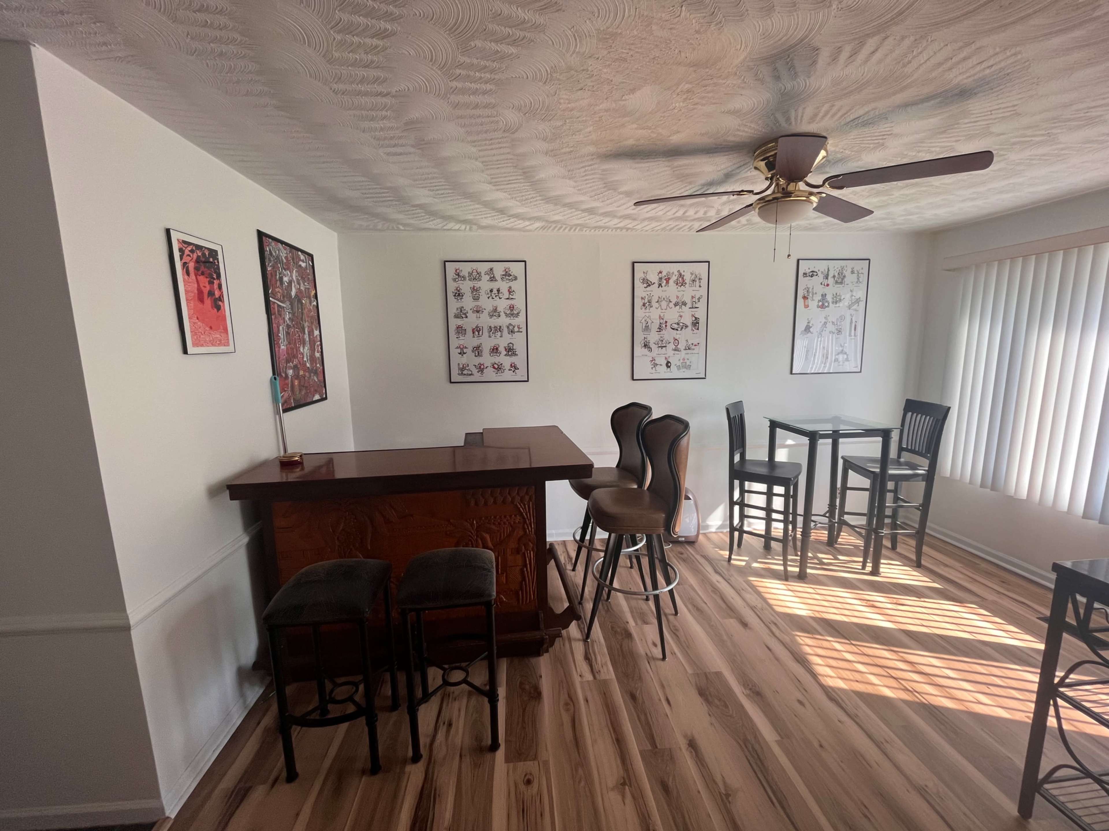 Charming Ranch-Style Home with Spacious Interiors in Quiet Neighborhood Image in Briarfield, Hampton, VA