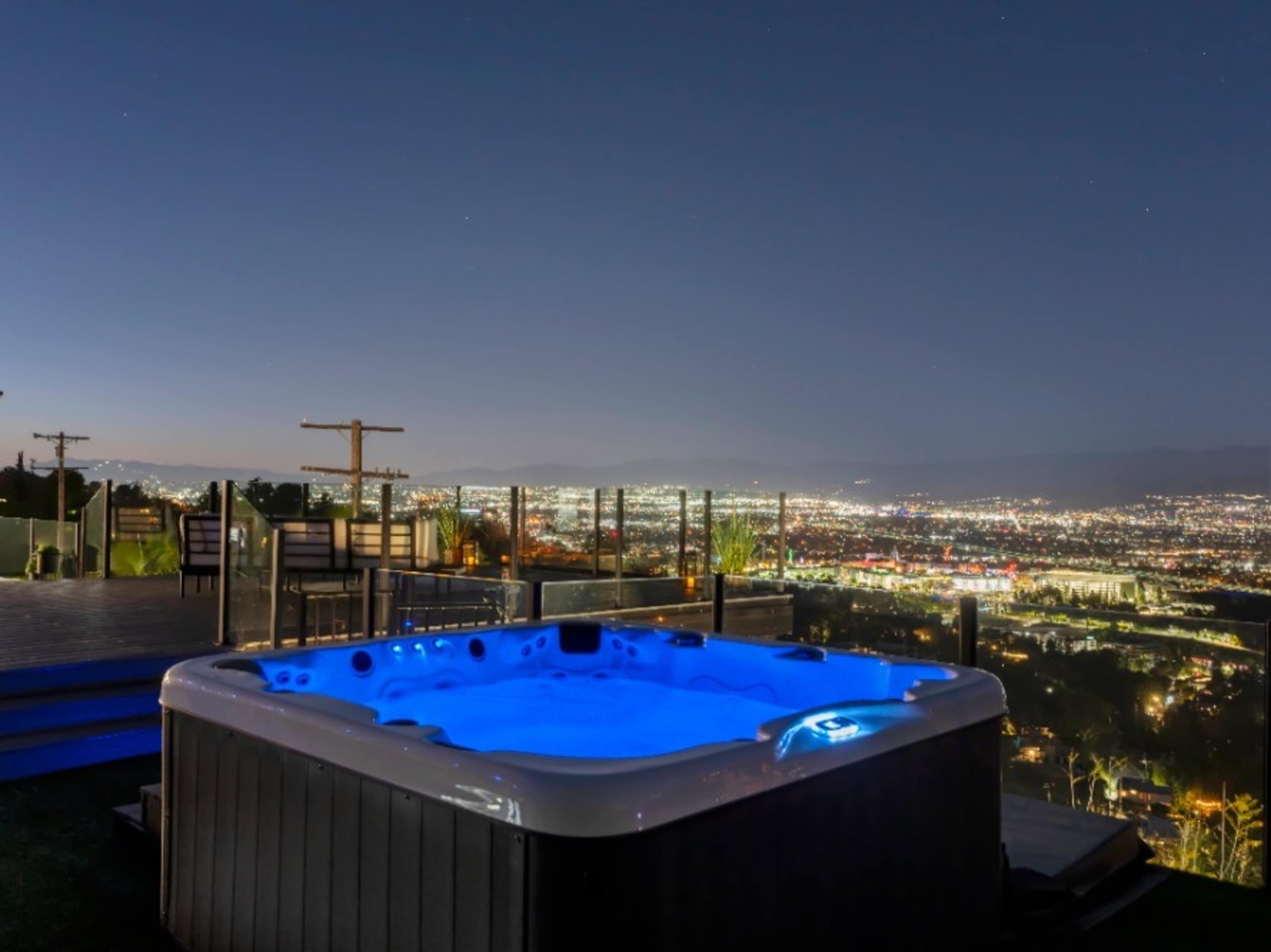 Jacuzzi