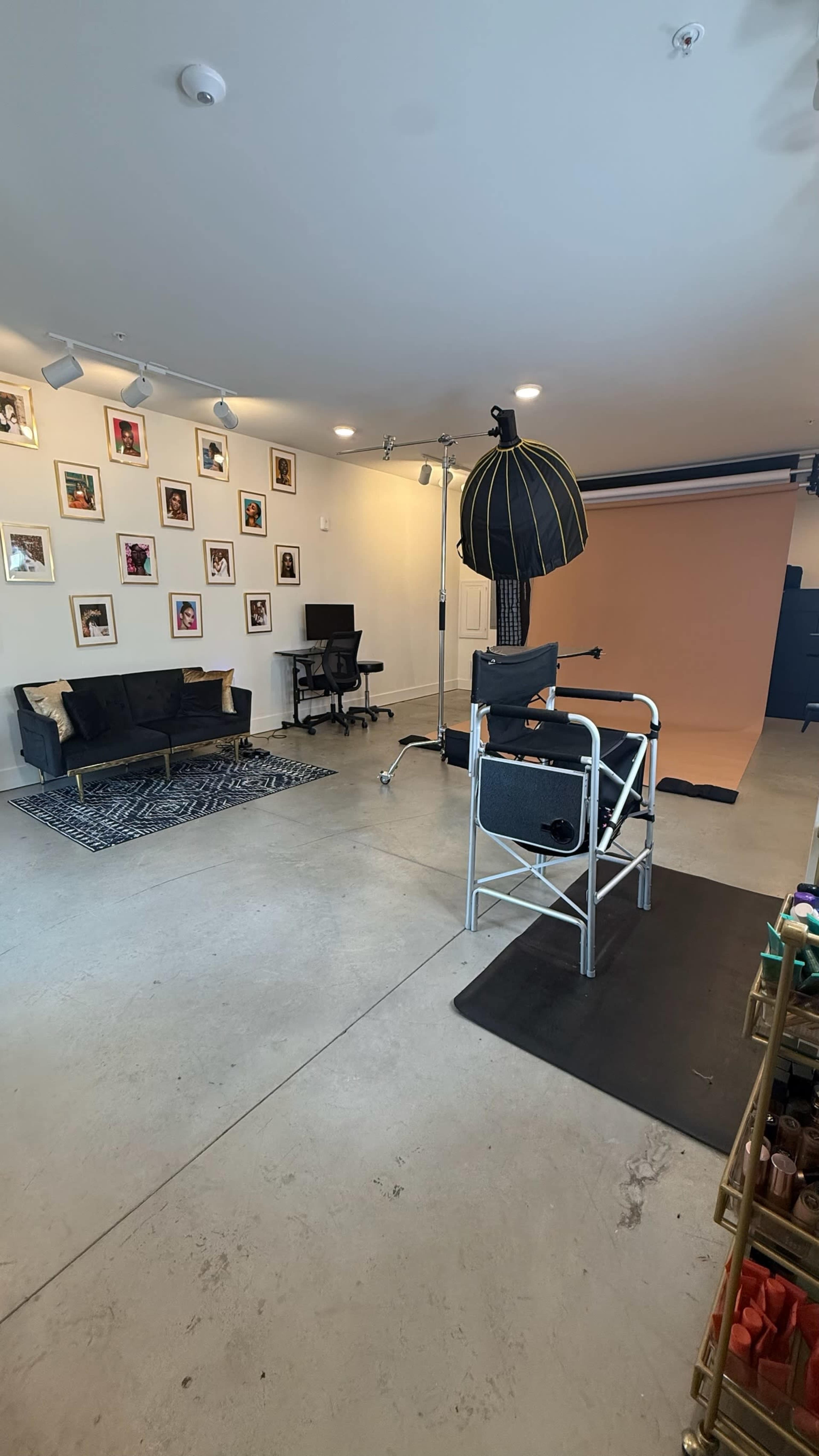 Private West Midtown Luxury Photo Studio Image in Blandtown, Atlanta, GA