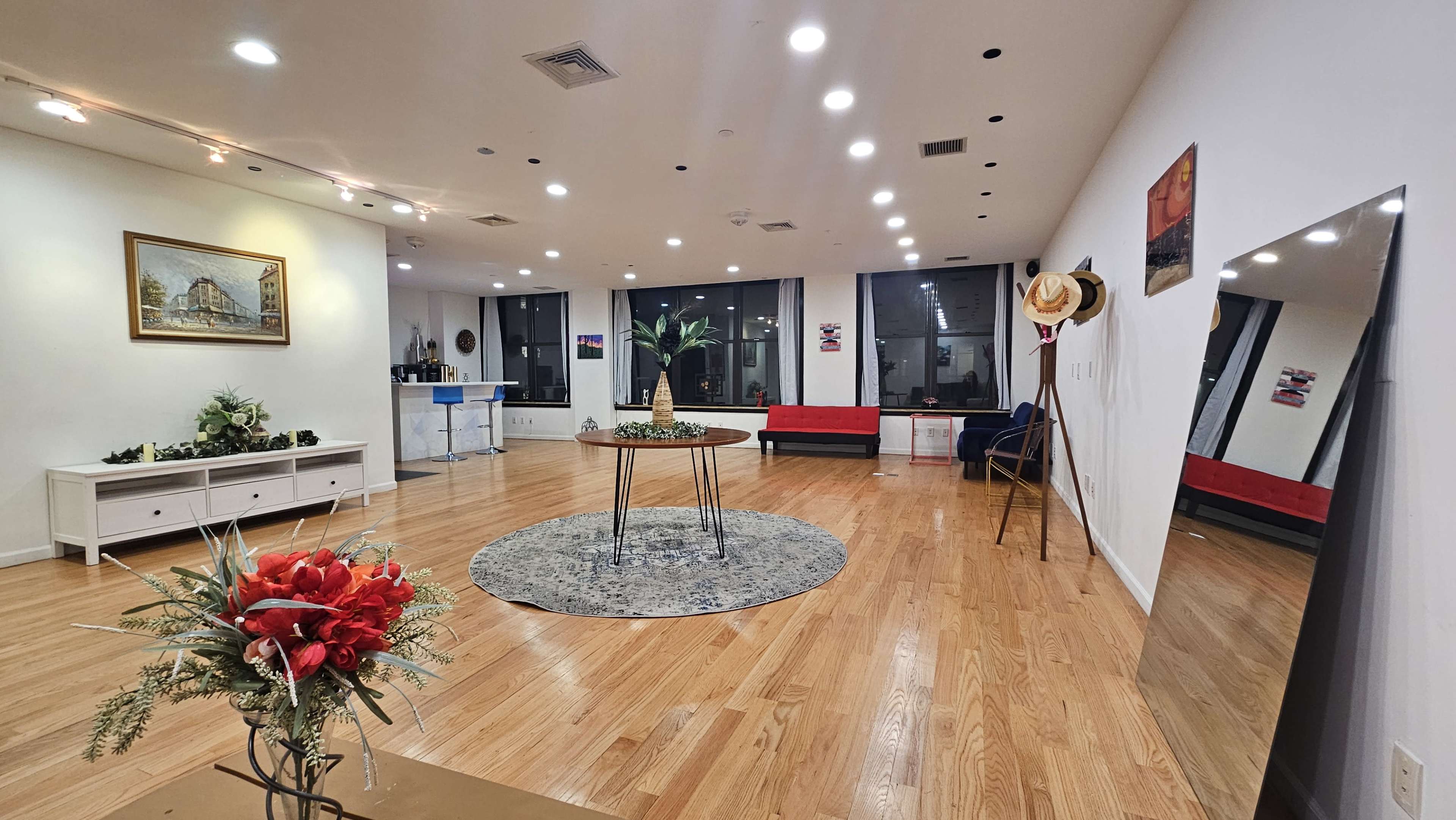 Entire Floor in SOHO with 2 extra rooms! Image in Lower Manhattan, New York, NY