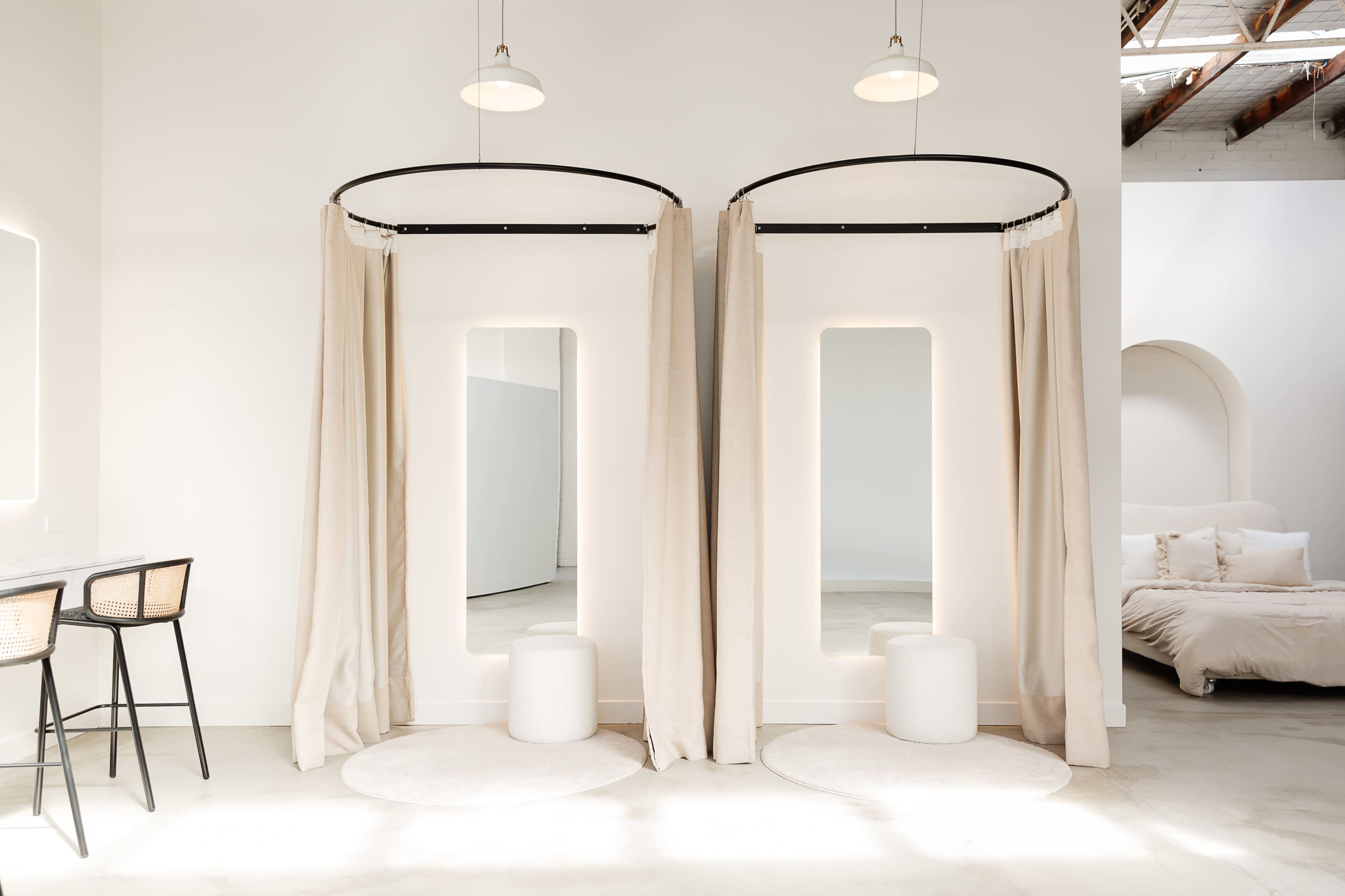 Aesthetic Studio with Natural & Controlled Light Image in Airport West, Airport West, VIC