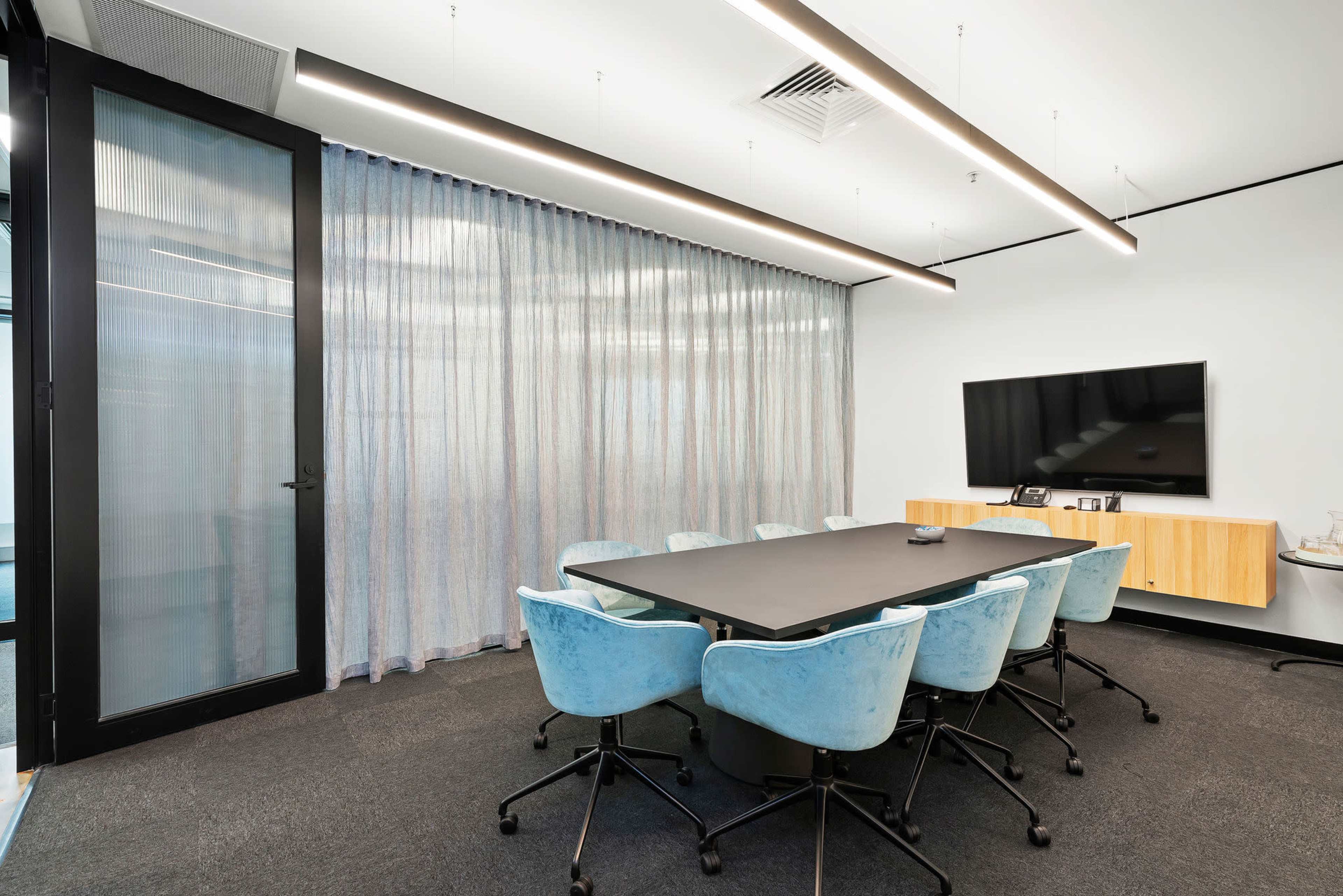 Murray | 10 Person Meeting Room in Melbourne CBD Image in Melbourne CBD, Melbourne, VIC