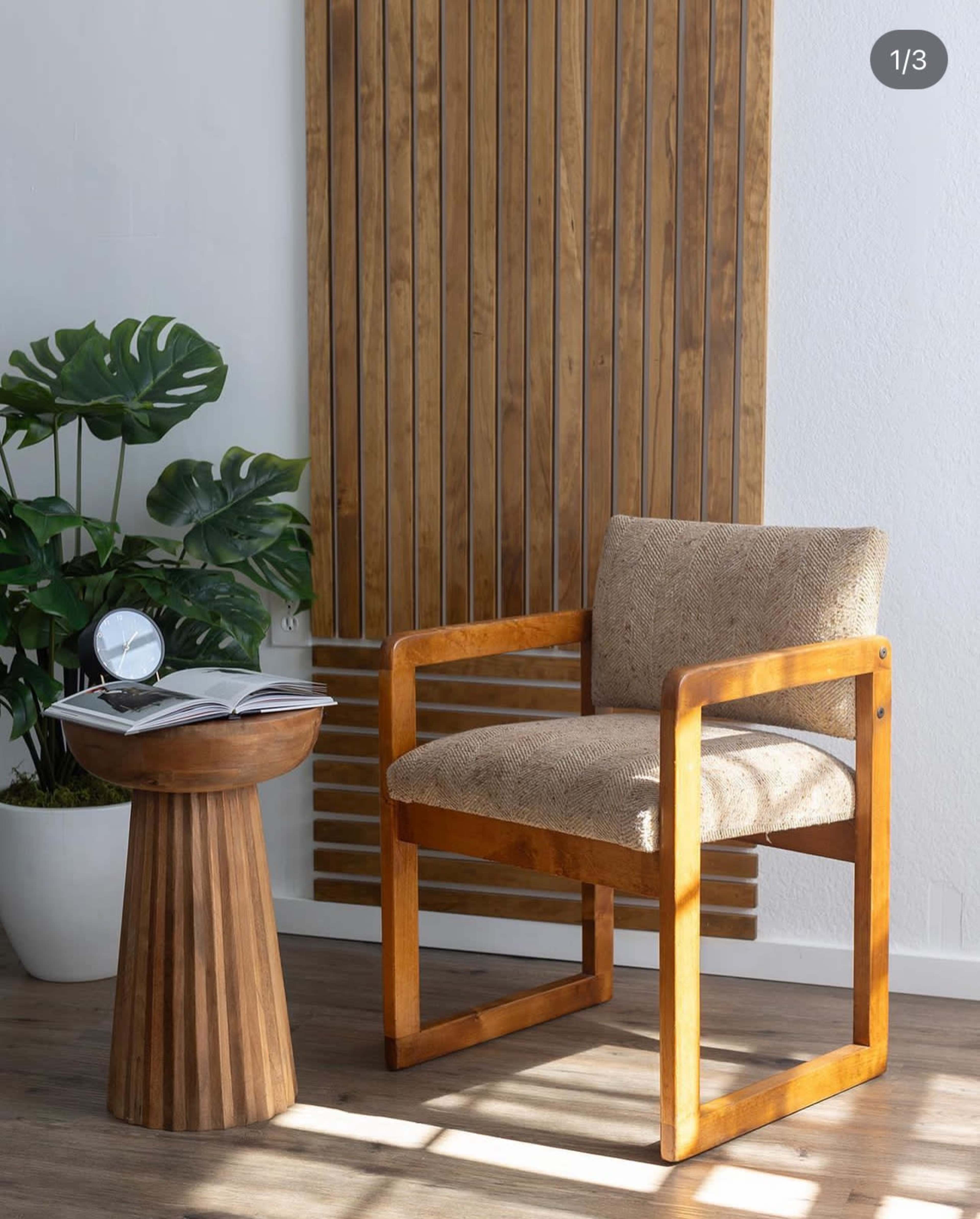 Modern Natural Light Photo Studio Near Downtown Tampa Image in Northwest Tampa, Tampa, FL