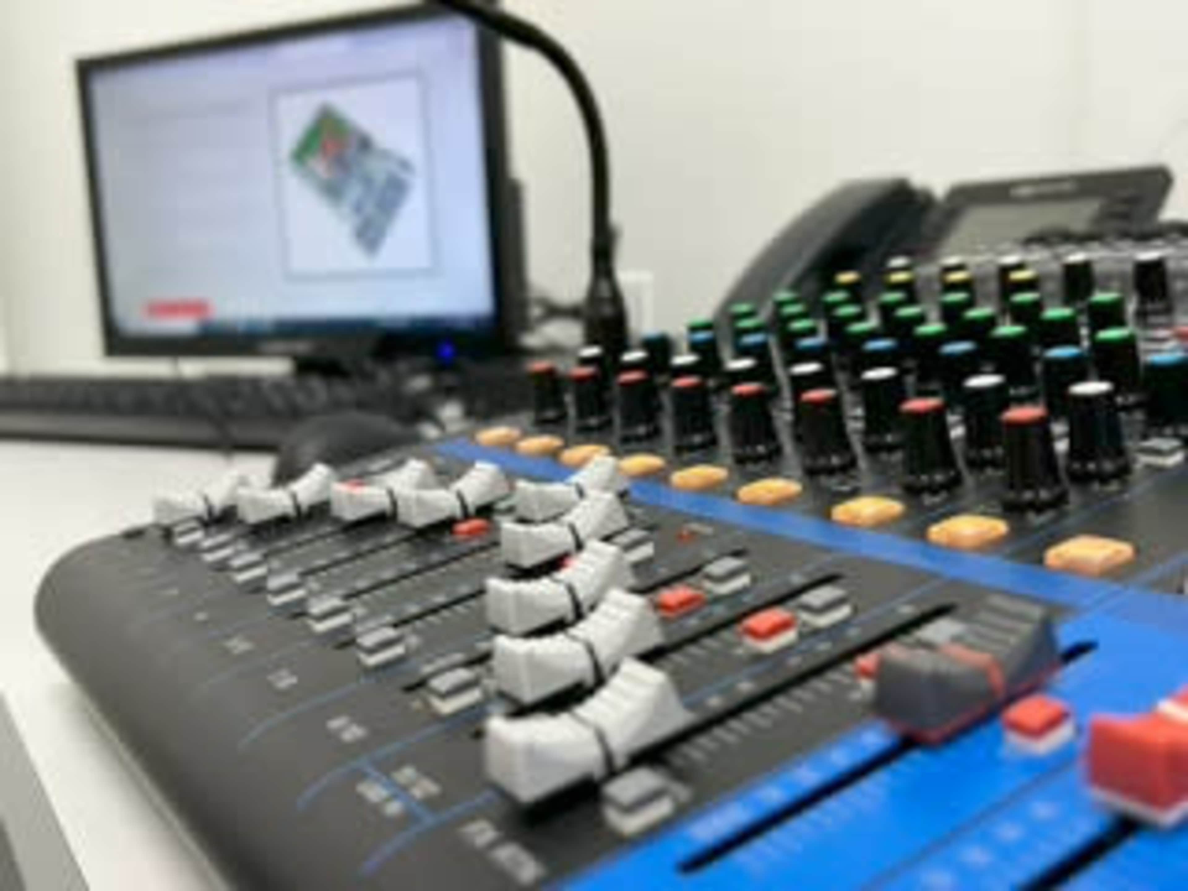 Audio Mixer