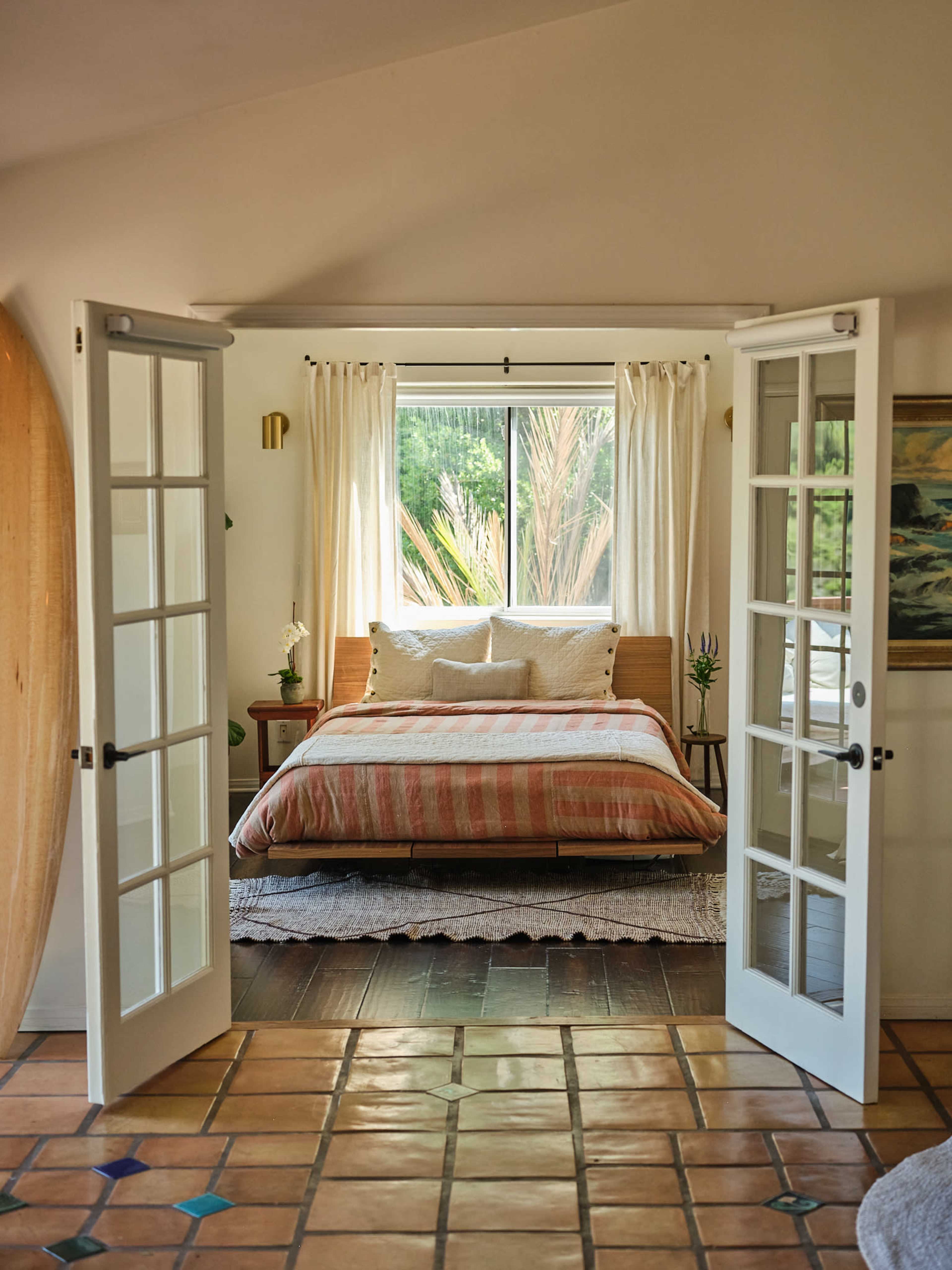Charming 1930’s Cottage with Mountain Views in Topanga Image in Fernwood, Topanga, CA