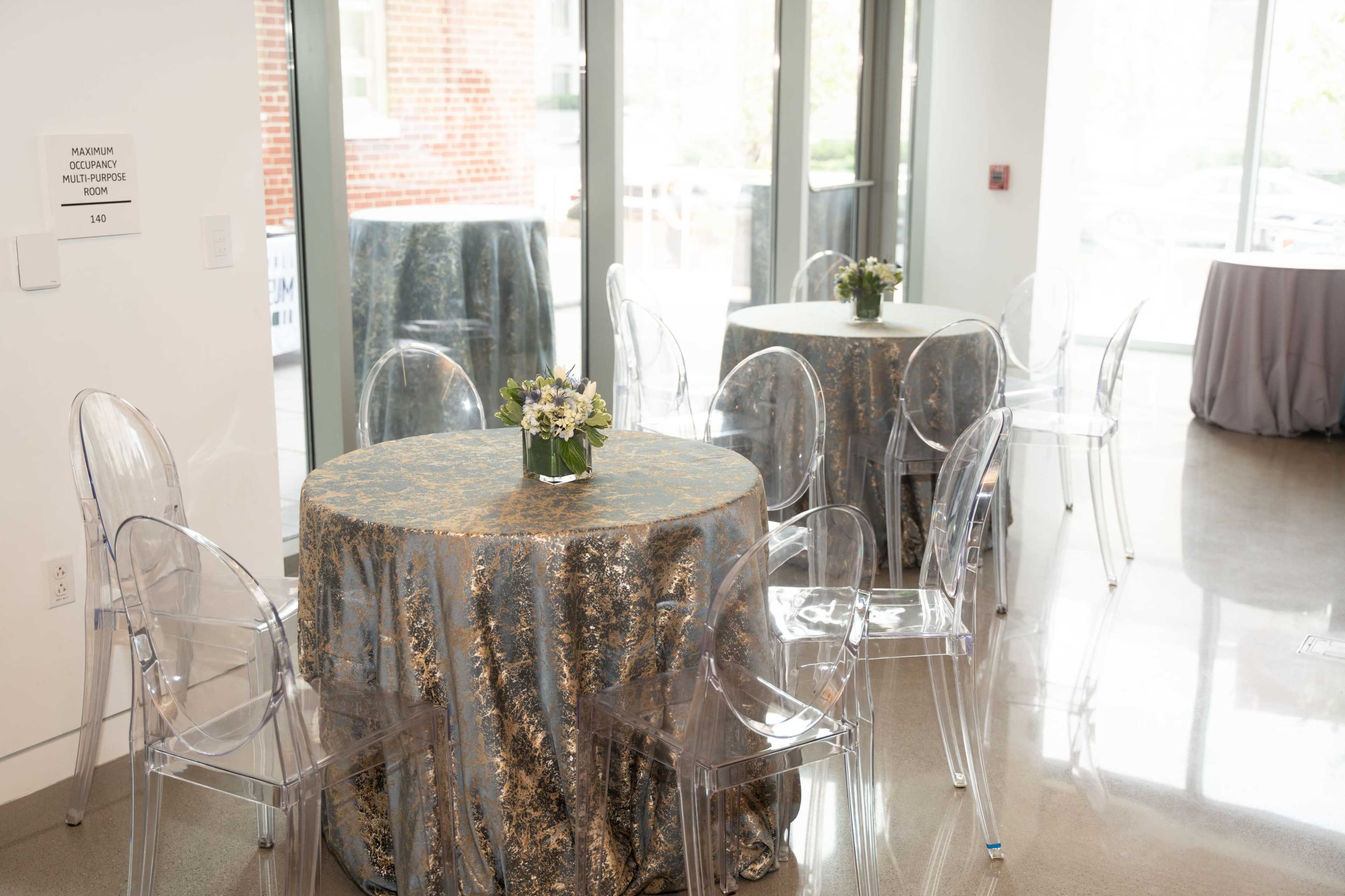 Multipurpose Space with three large screens and built in sound system Image in Northwest Washington, WASHINGTON, DC