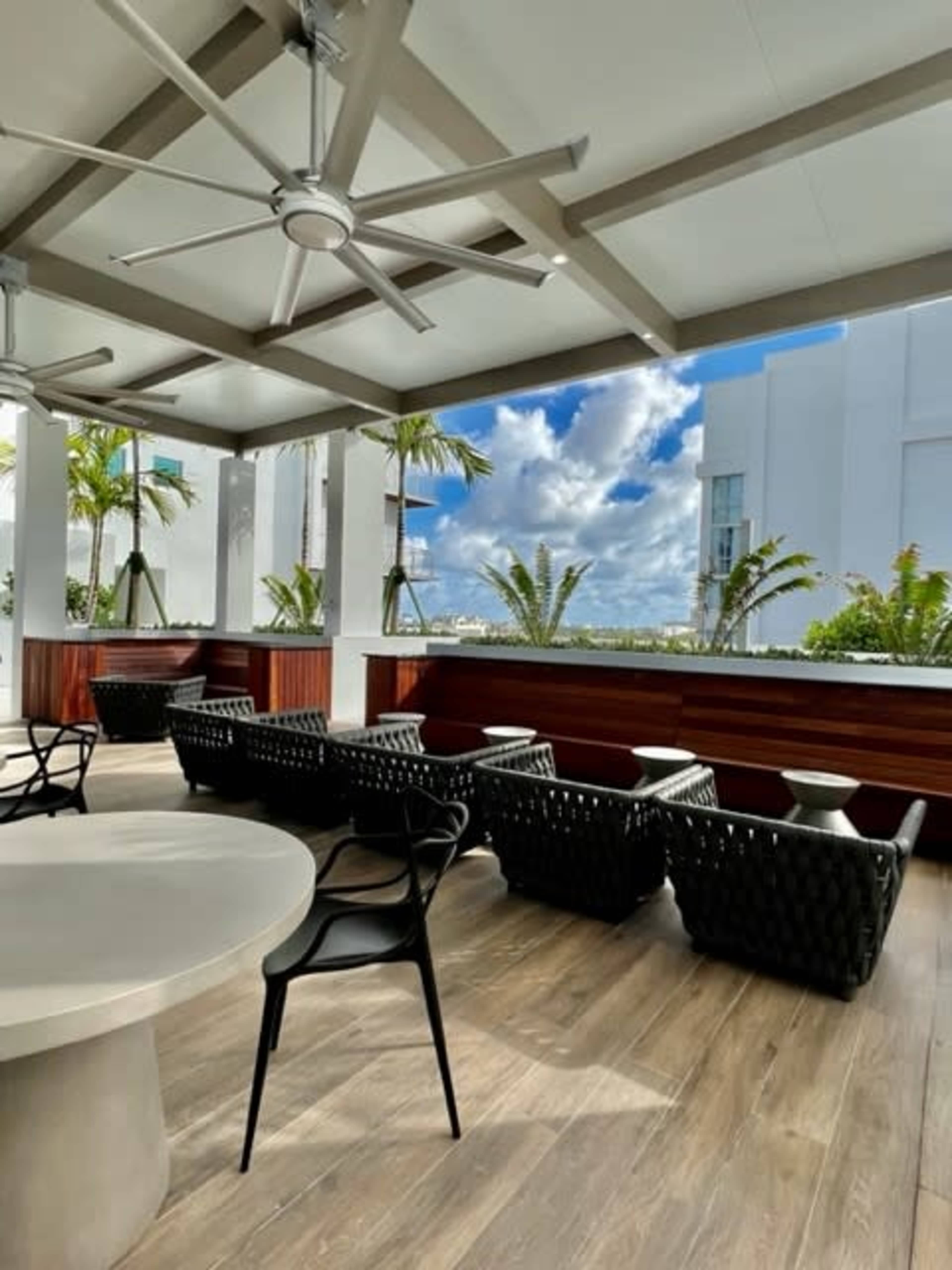 The Qubit Lounge & Pool: Your Premier Outdoor Event Space Image in Flagler Village, Fort Lauderdale, FL