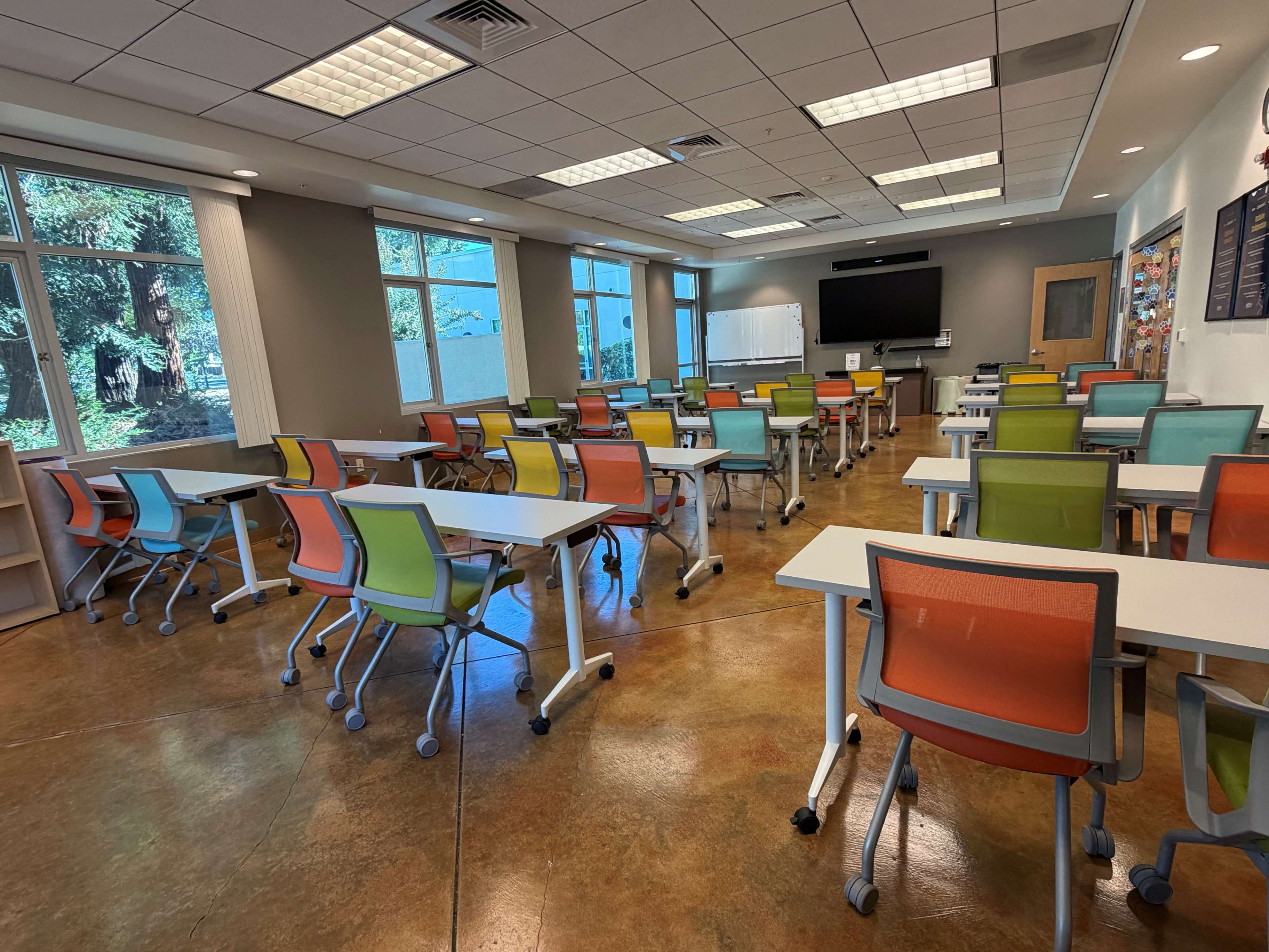 Light and bright conference/meeting center in a fun and joyful environment Image in Ygnacio Valley, Walnut Creek, CA