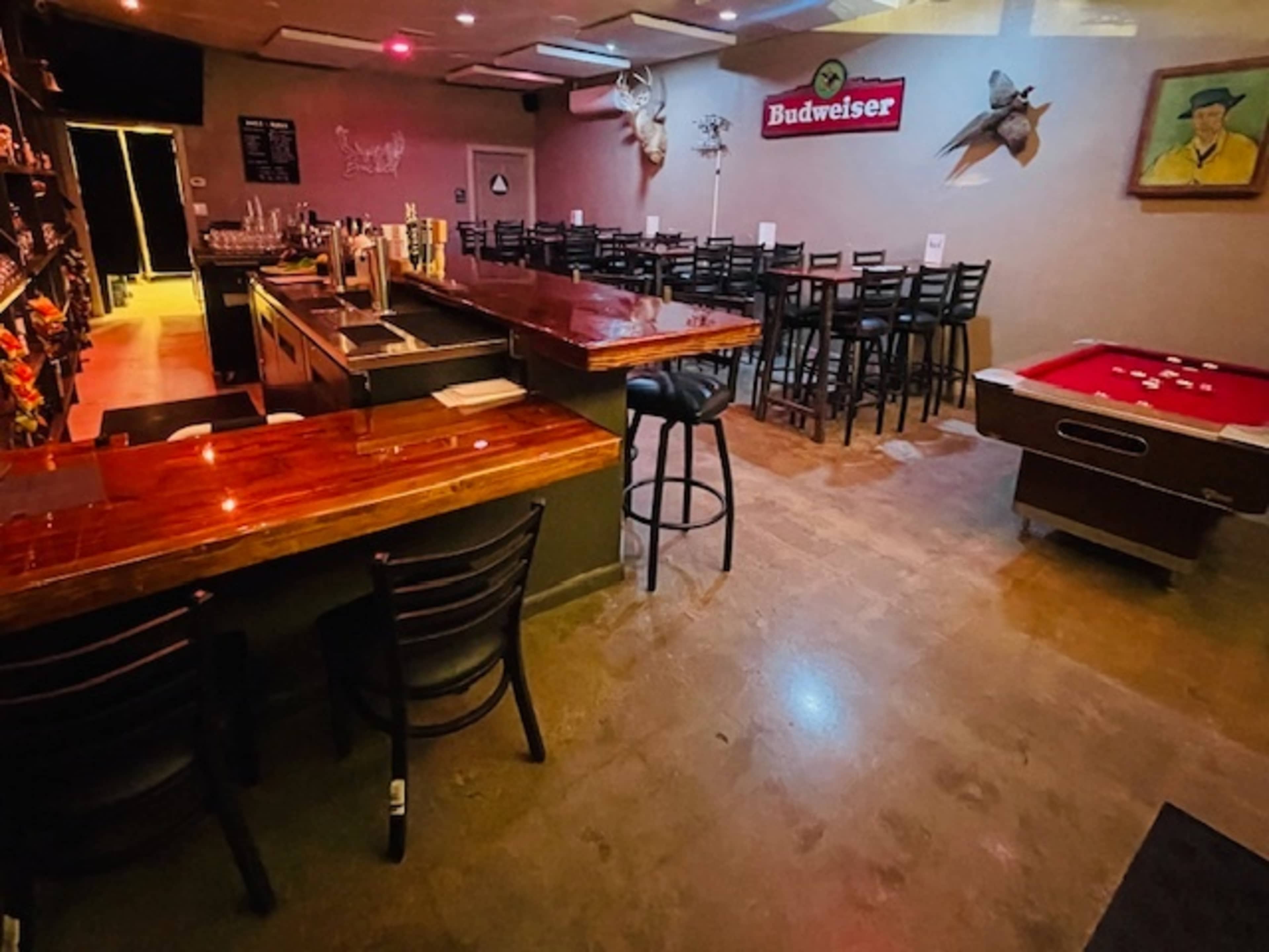 Private Event Space in Neighborhod Cockail Bar Image in Berryessa, San Jose, CA