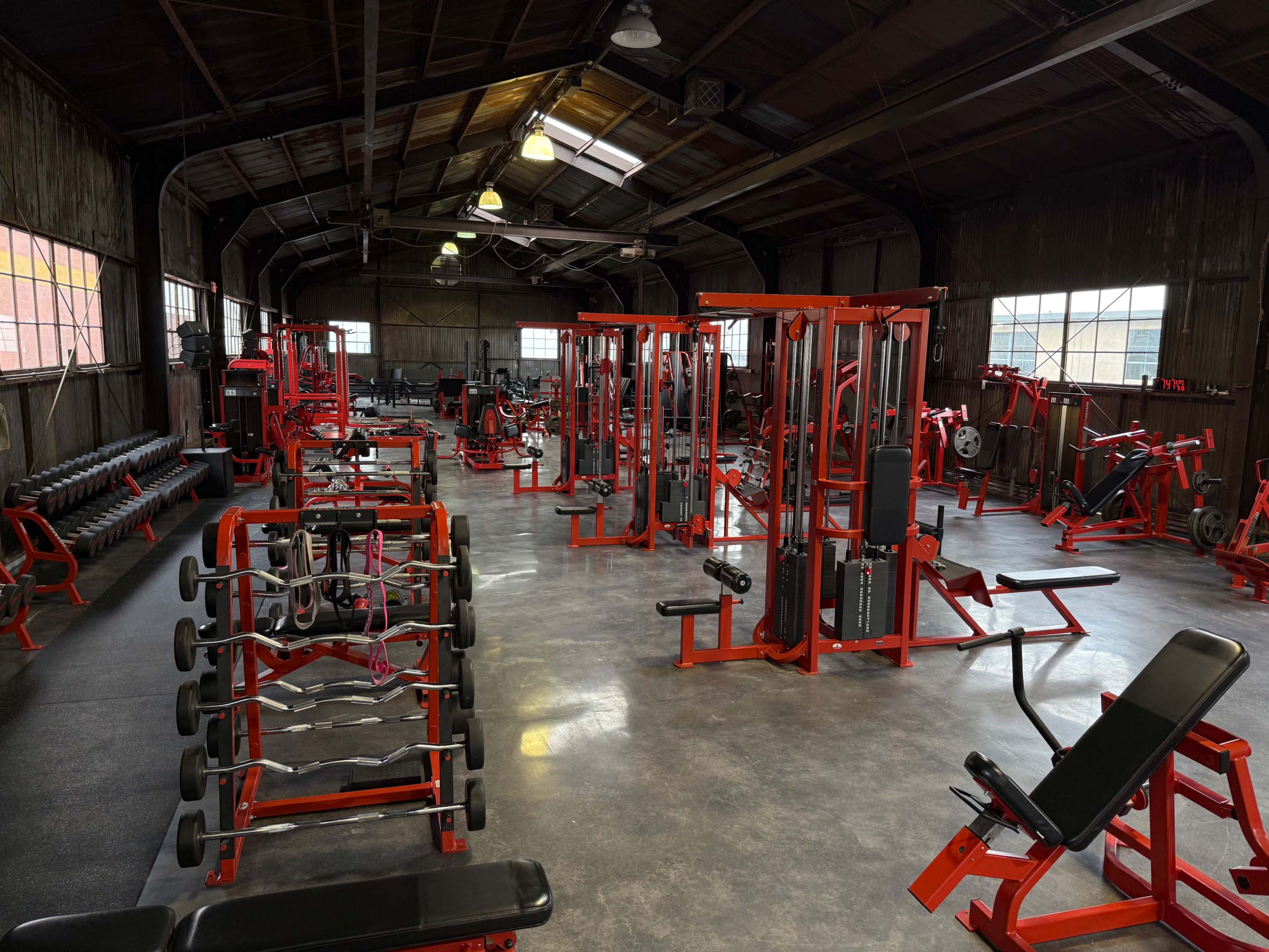 Modern Industrial Gym Space in Burbank - Perfect for Photo, Film, & Events Image in Burbank, Burbank, CA