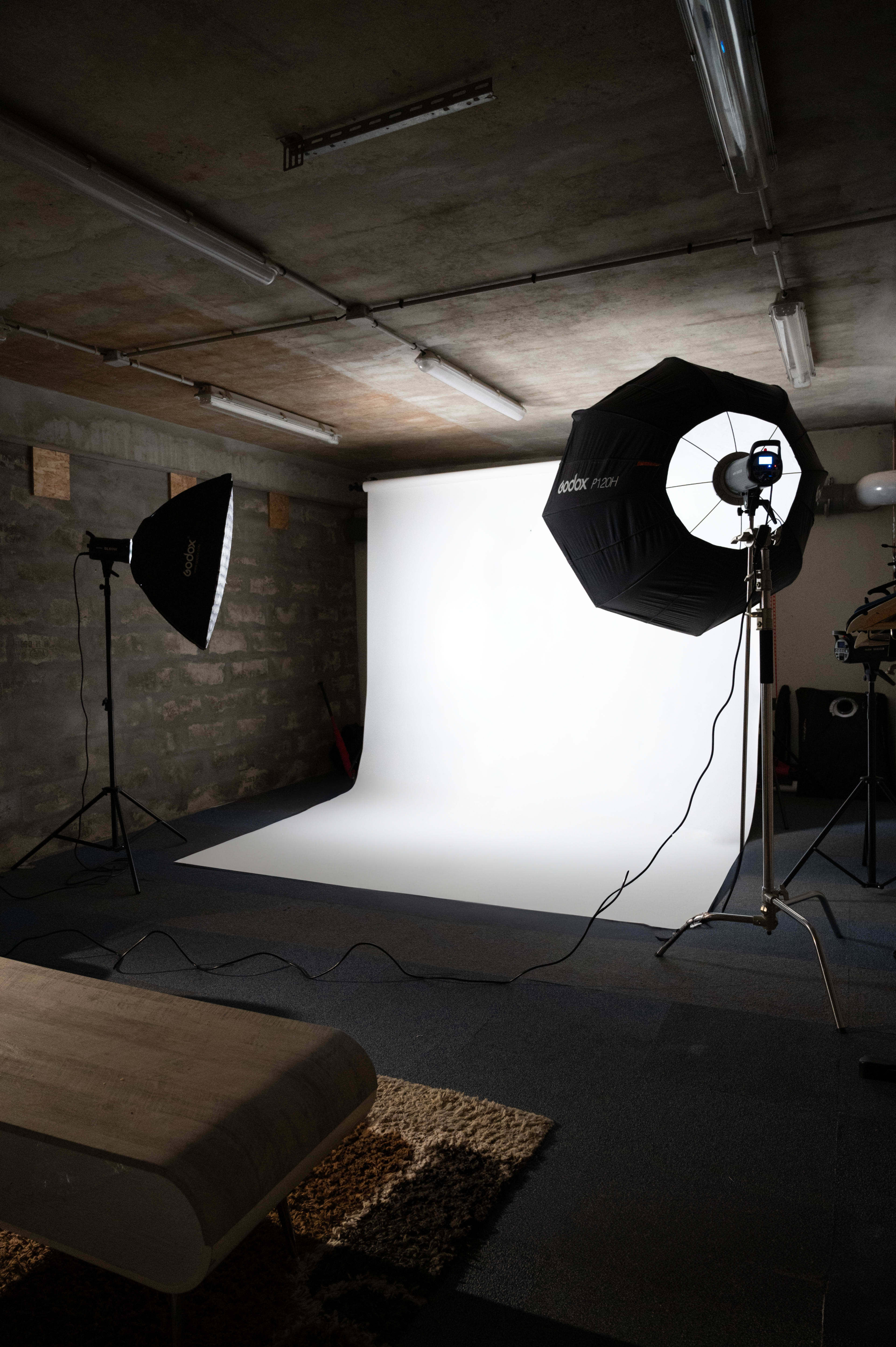 Studio photo au style brut Image in Bécon-les-Bruyères, Asnières-sur-seine