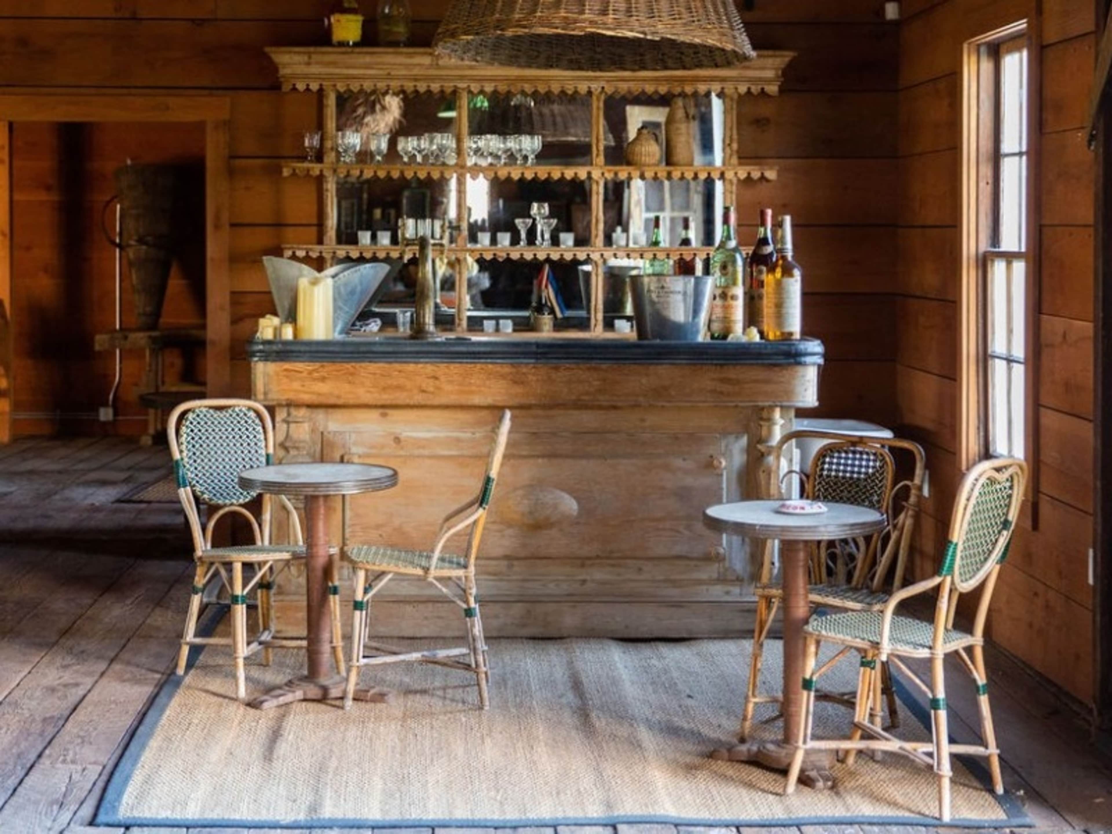 French Vintage Bar and Barback