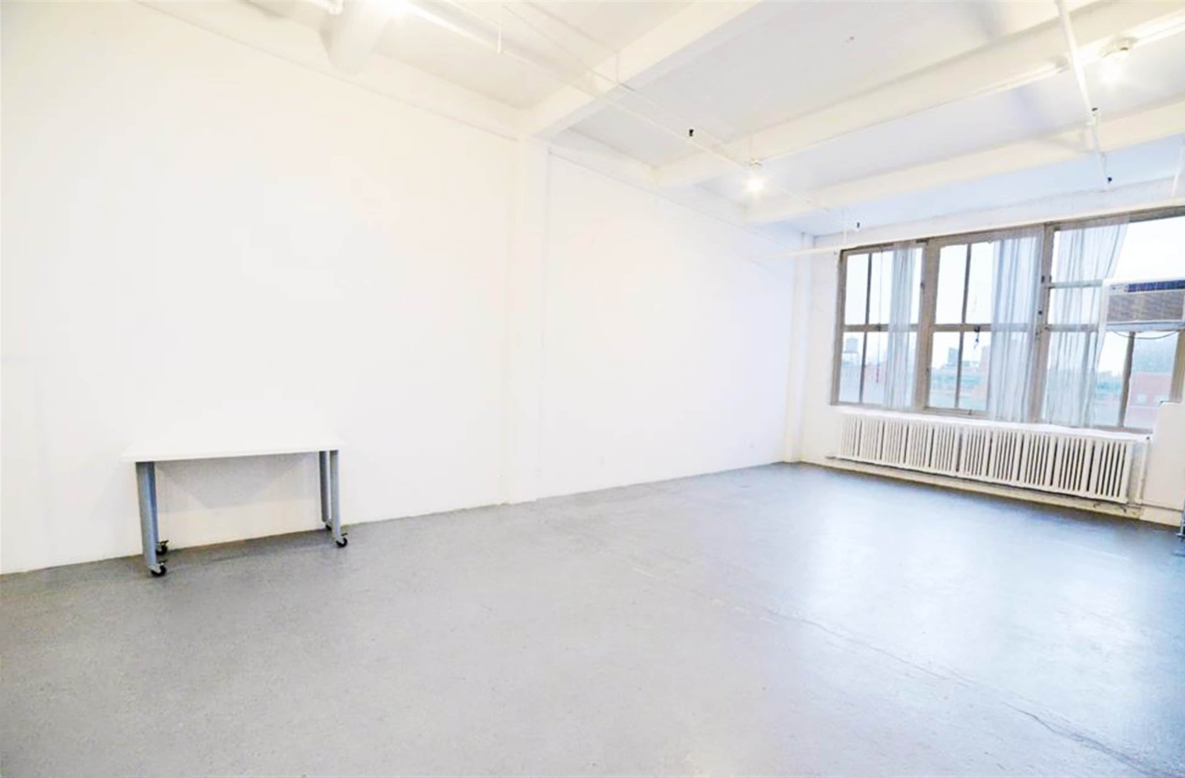 West Chelsea Daylight Photo Studio Image in Midtown Manhattan, New York, NY