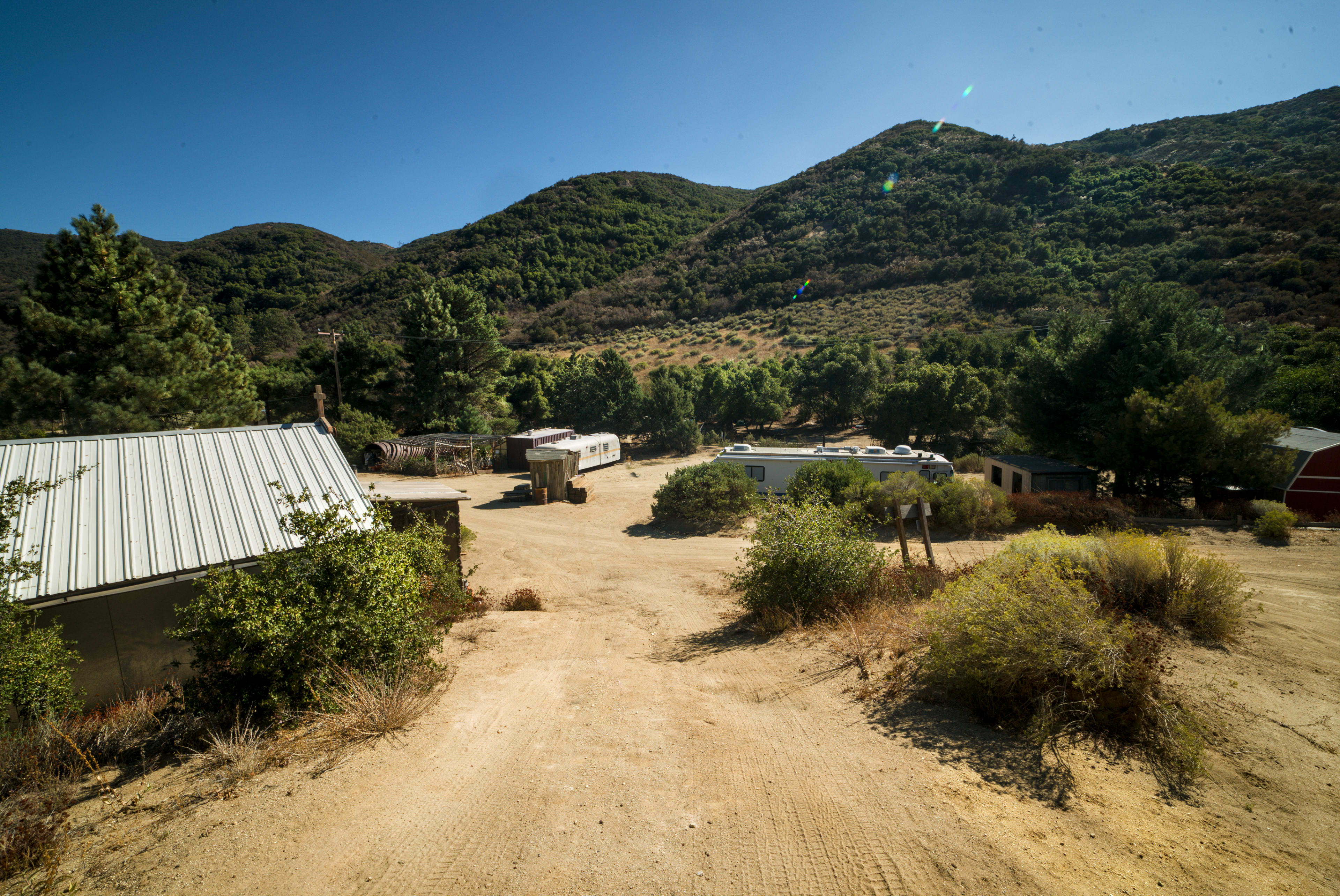 Private Desert Dirt Roads for Film Productions Image in Leona Valley, Leona Valley, CA