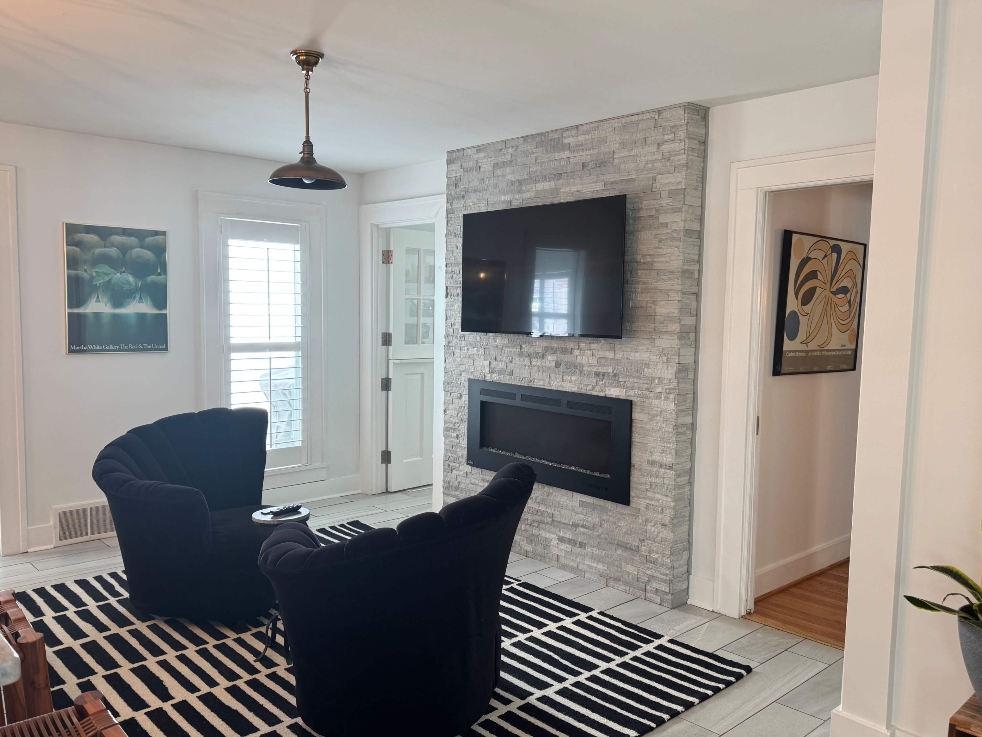 Charming Colonial Century Home Image in Liberty Township, Liberty, MO