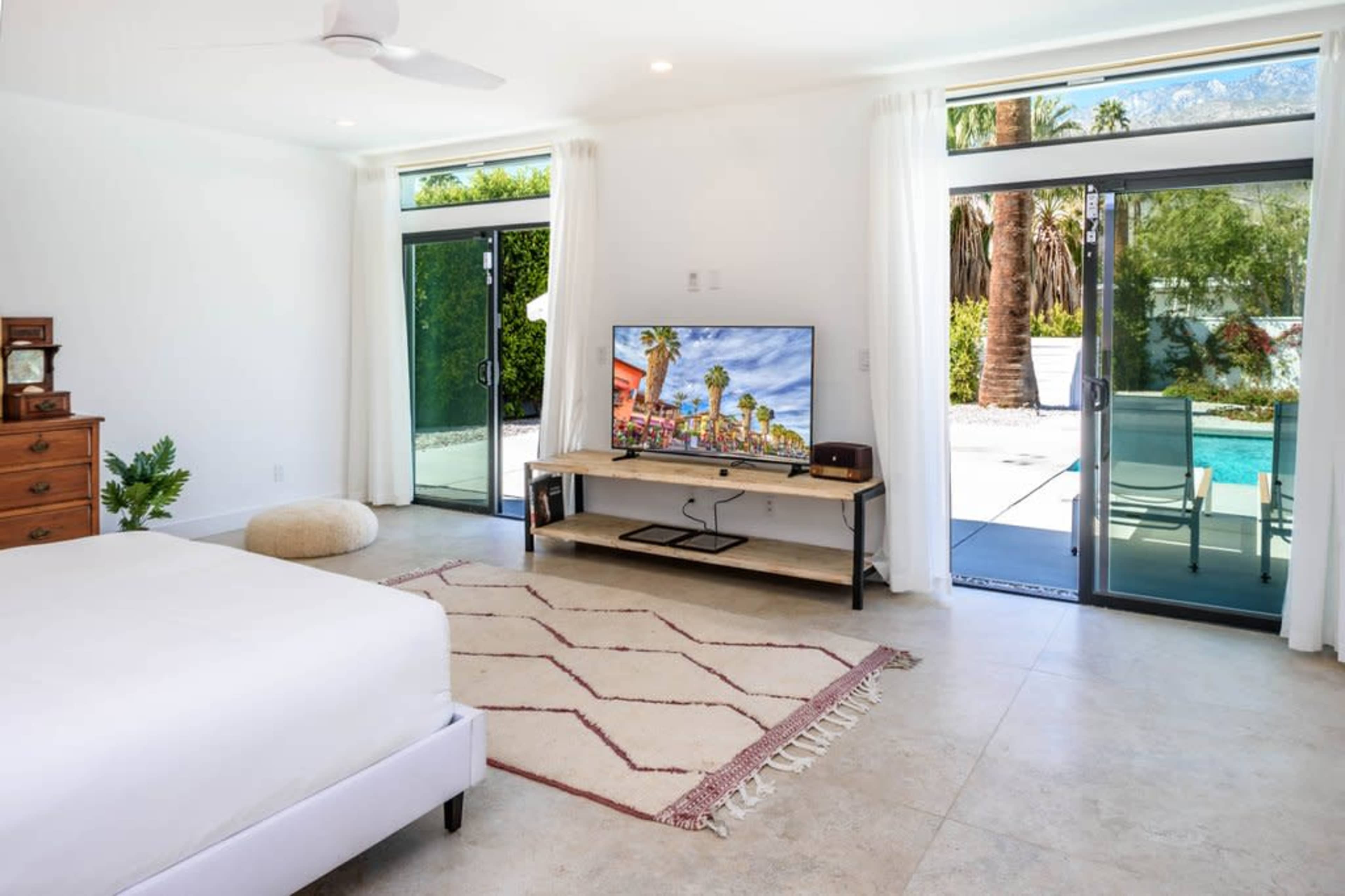 Luxury Mid-Century Oasis with Mountain Views & Pool in Palm Springs Image in Palm Springs, Palm Springs, CA