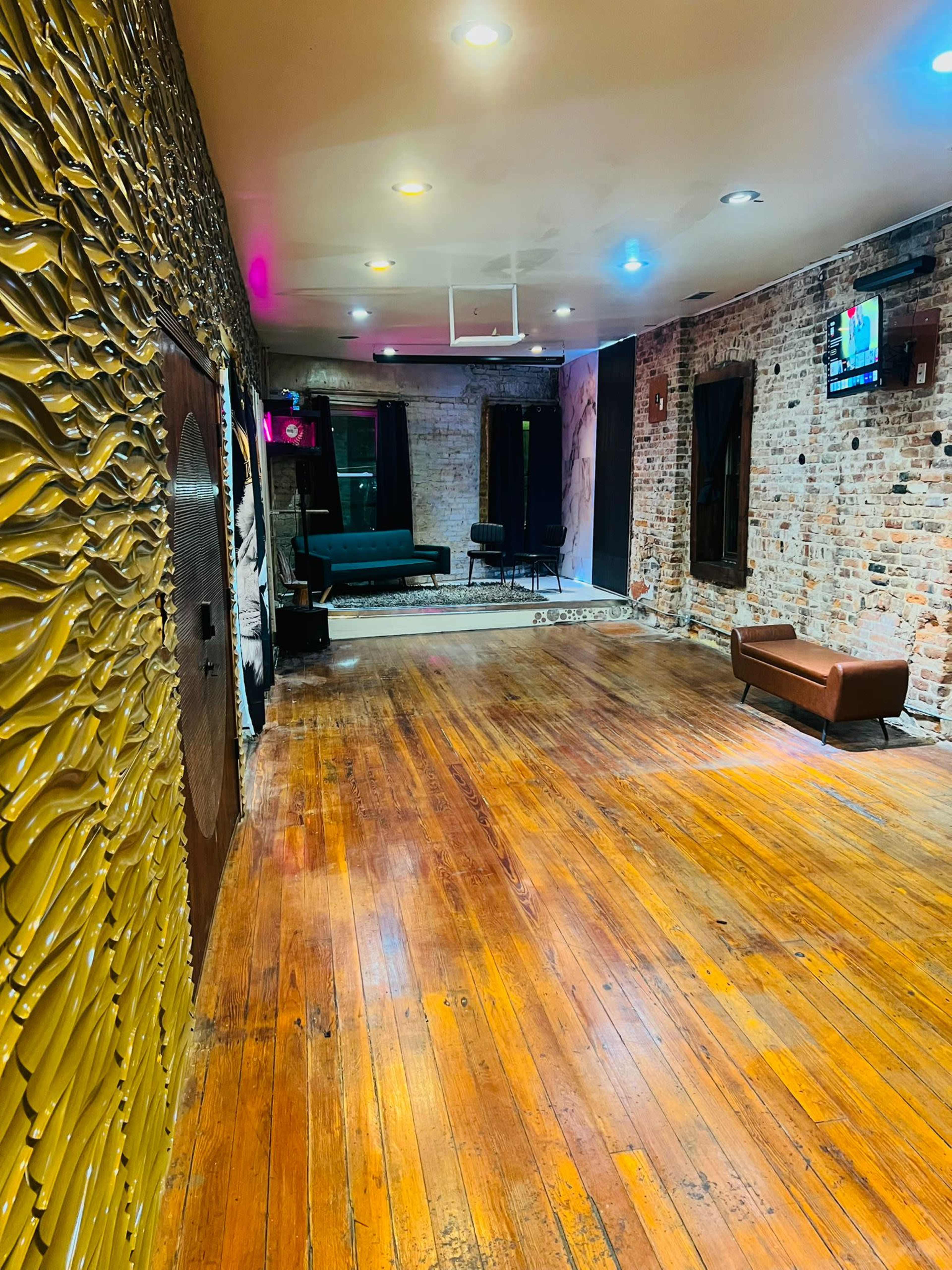 Urban Loft  In The Heart Of The City Image in Downtown Atlanta, Atlanta, GA