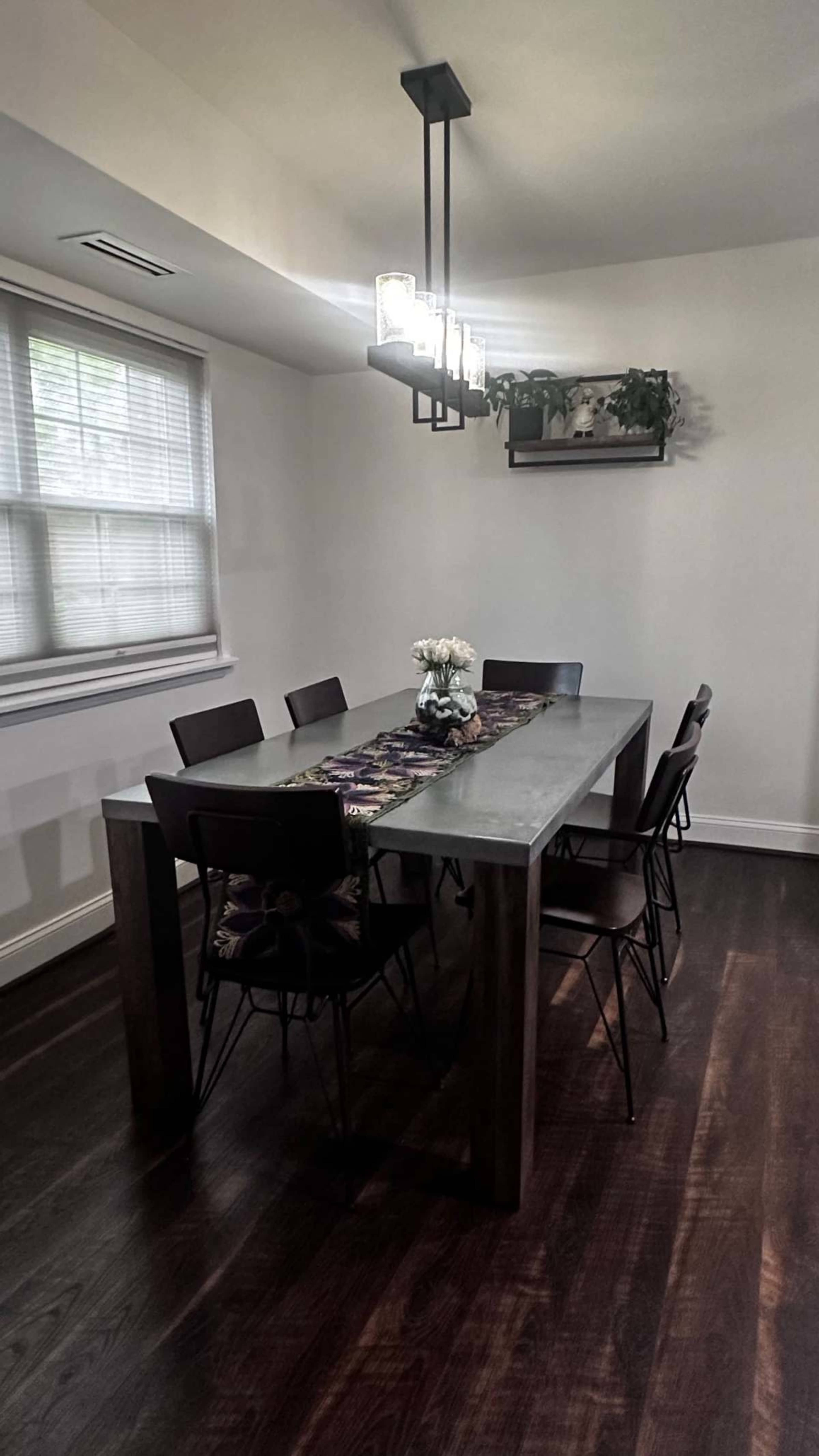 "Chic Urban Retreat, modern Condo with Exquisite Details" Image in Tysons, Mclean, VA