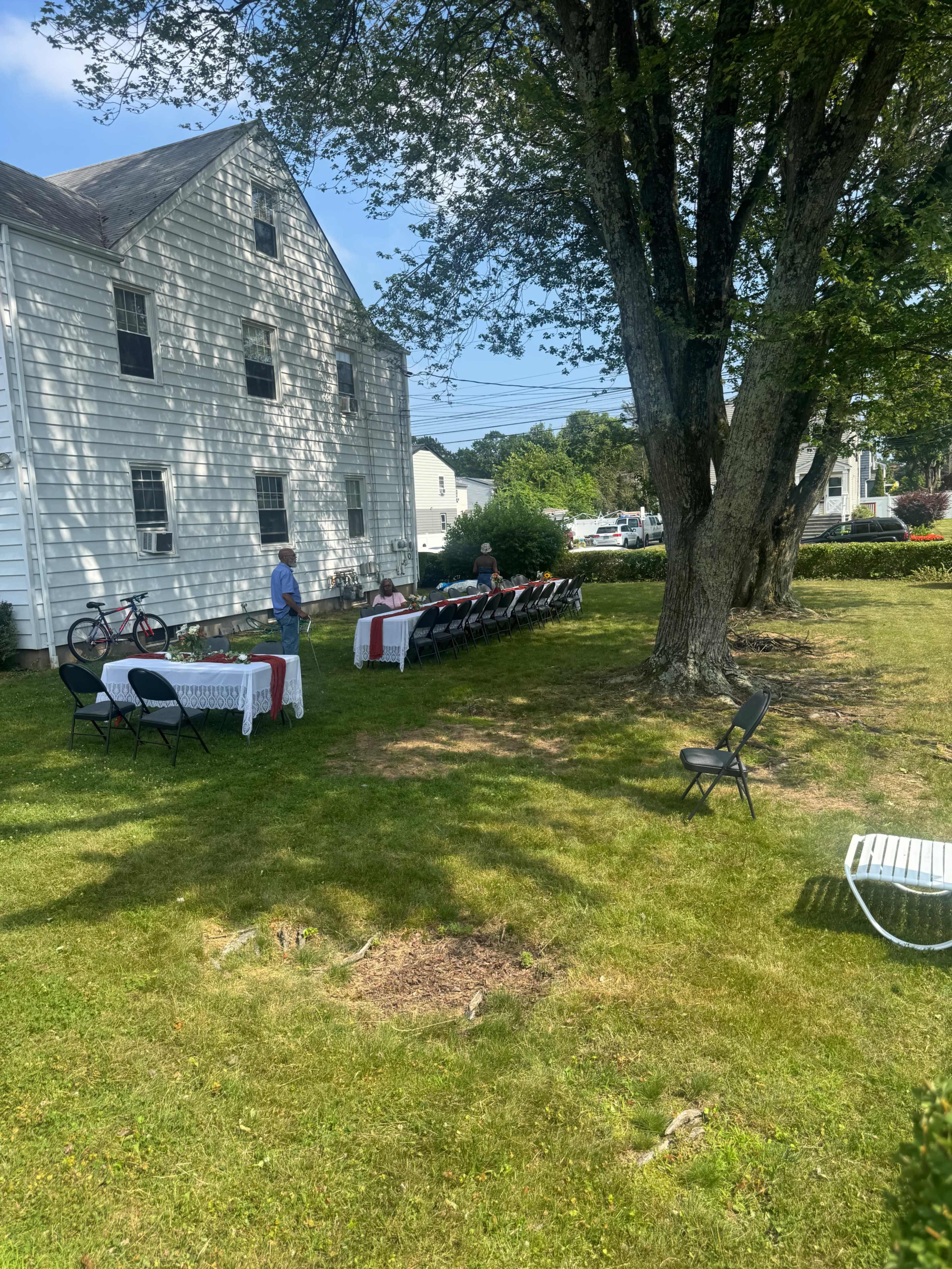 Spacious Shaded Side Yard in Bridgeport, CT Image in North End, Bridgeport, CT