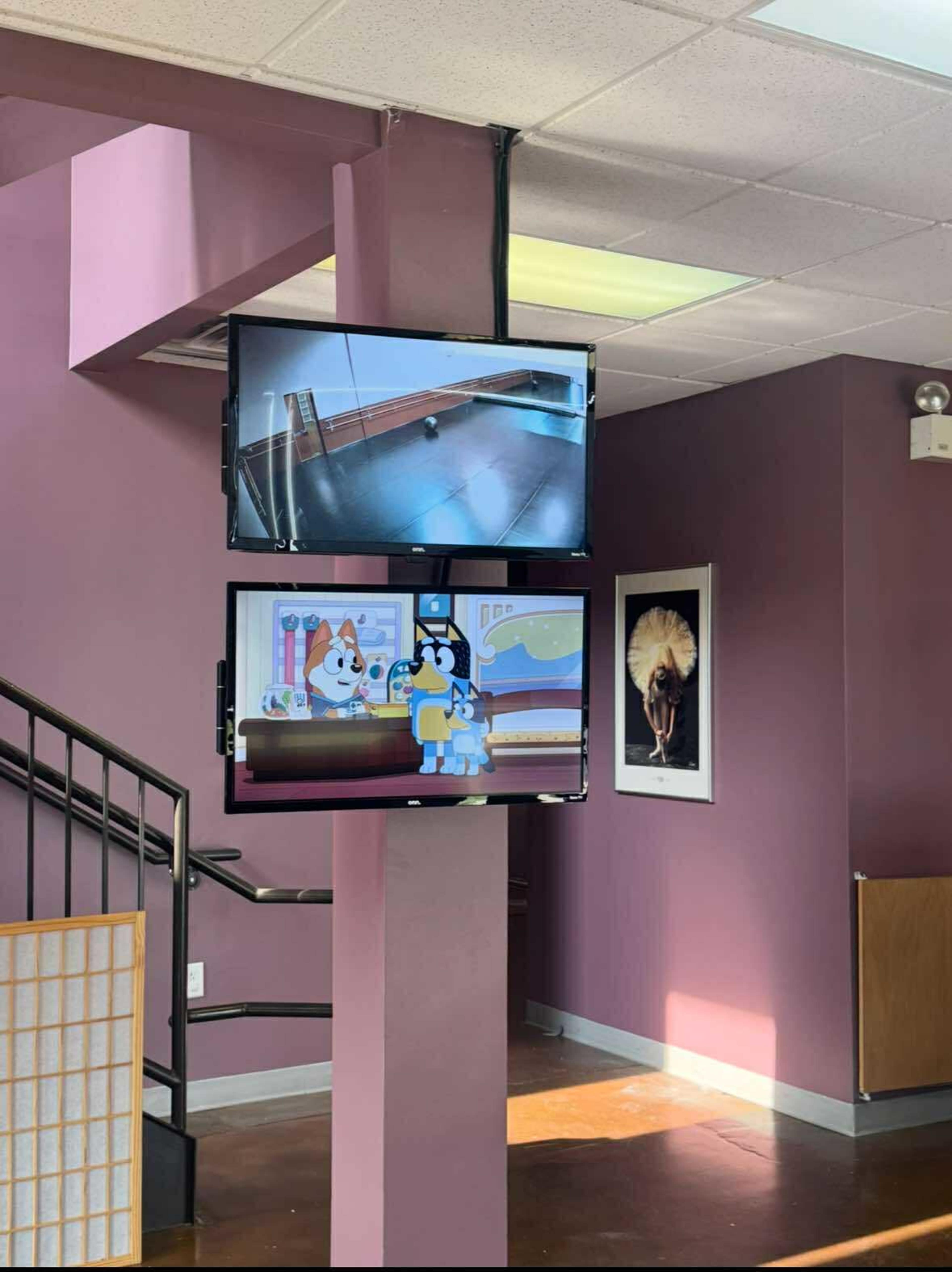 Studio space for parties, events, rehearsals, photo shoots, and more! Image in Algonquin Township, Crystal Lake, IL