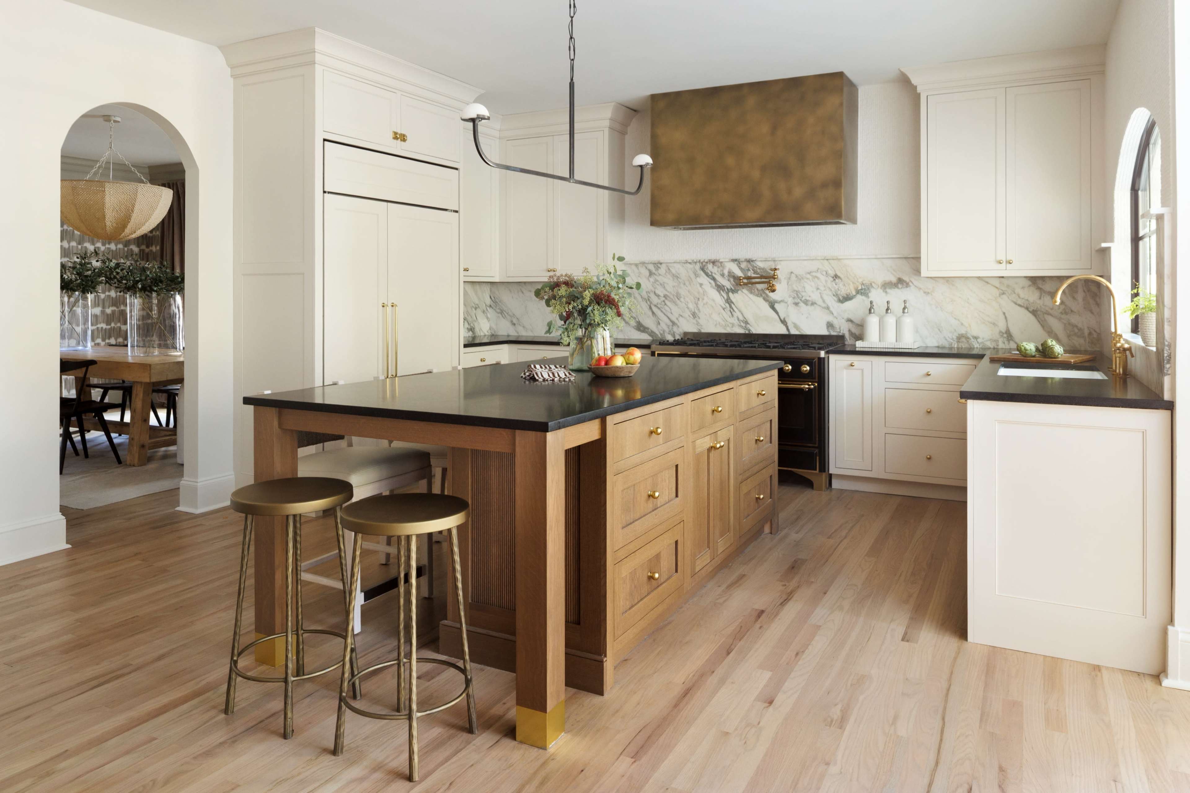 Light-Filled Designer Home Near Atlanta Image in Roswell, Roswell, GA