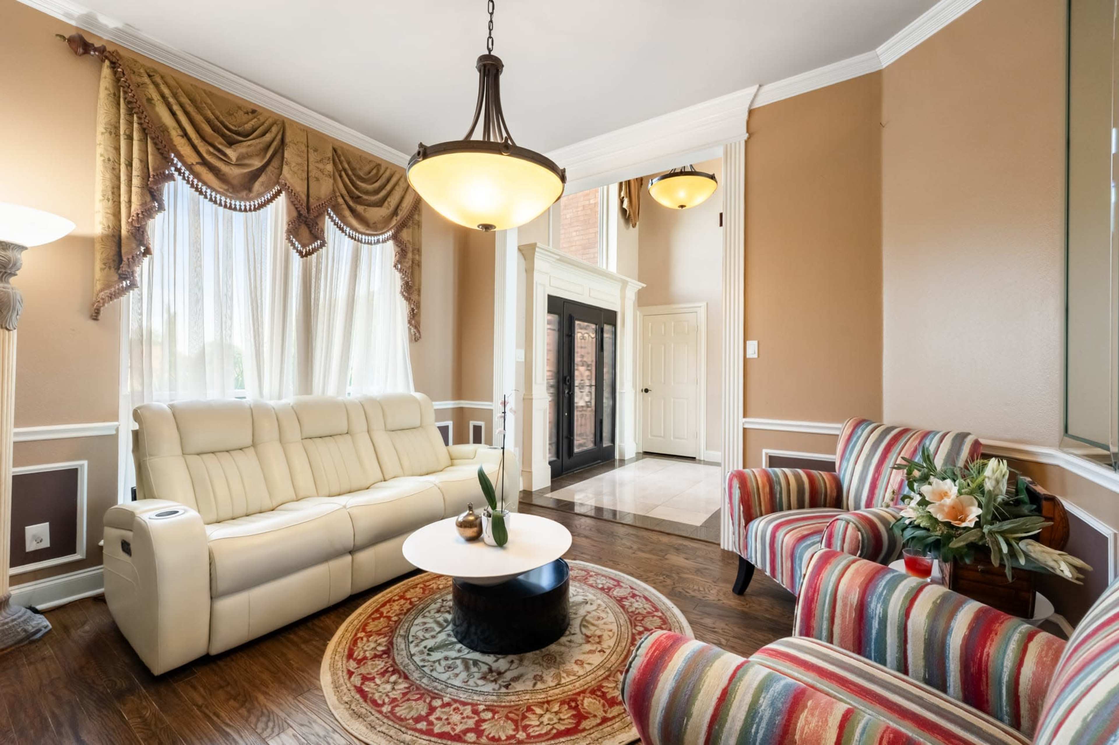 Photo & Video Shoot Location in Mansfield, TX | Luxury Estate Image in Mansfield, MANSFIELD, TX