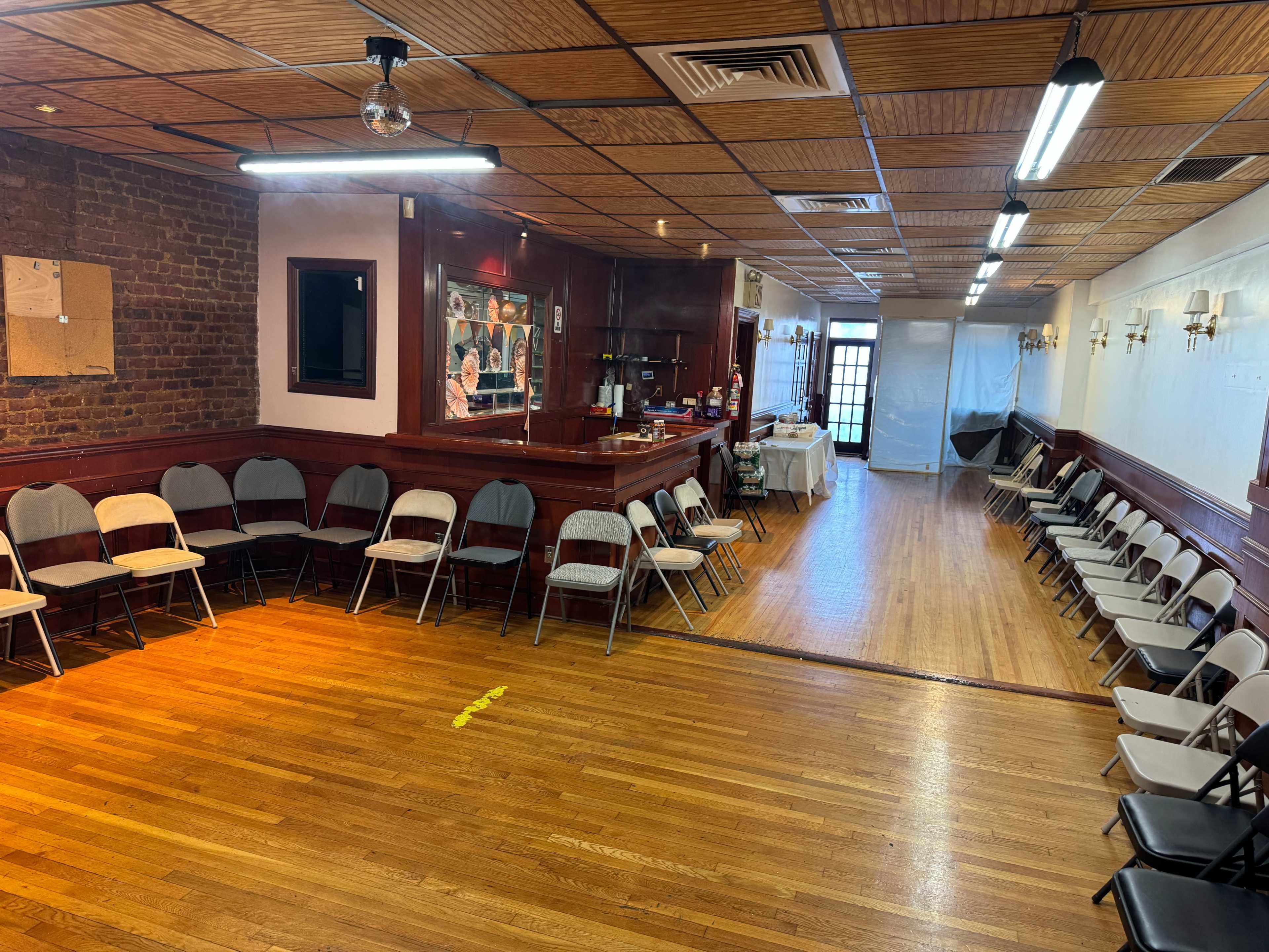 The Ridge Room, Bay Ridge, Family Friendly, pet Friendly, and BYOB Image in Bay Ridge, Brooklyn, NY