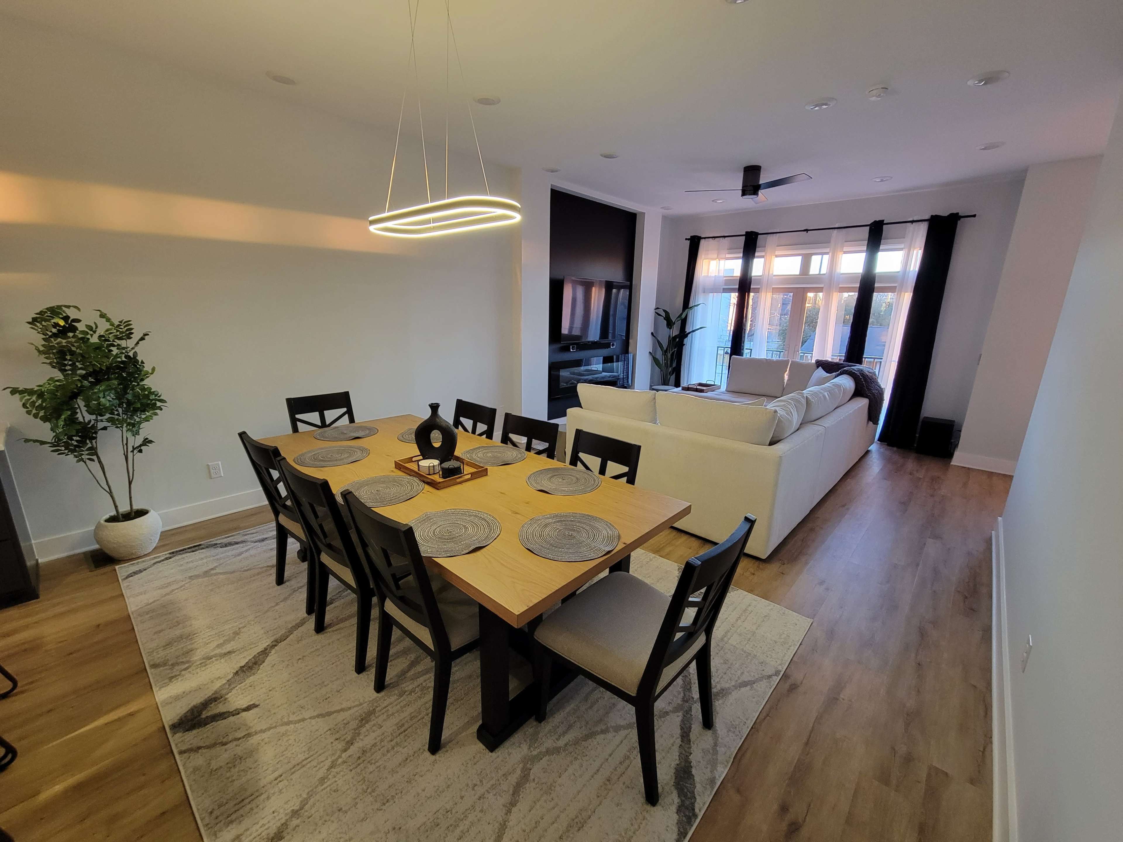 New townhome near Nissan Stadium and Downtown. Generous sunlight and skyline views. Image in East Nashville, NASHVILLE, TN