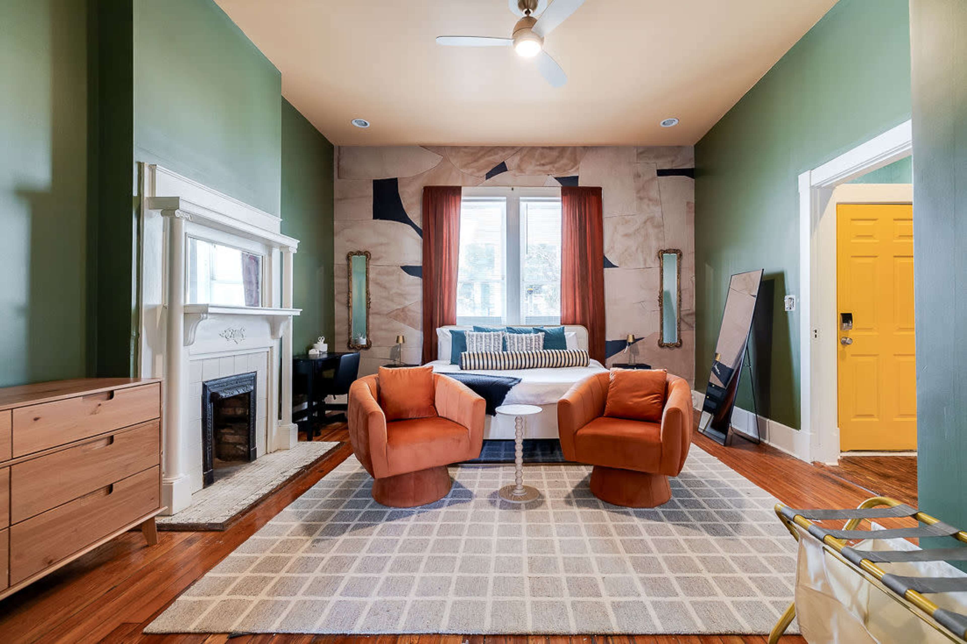 Luxury with Bikes/ Mid Century Escape/Unit A Image in Dixon Park, Savannah, GA