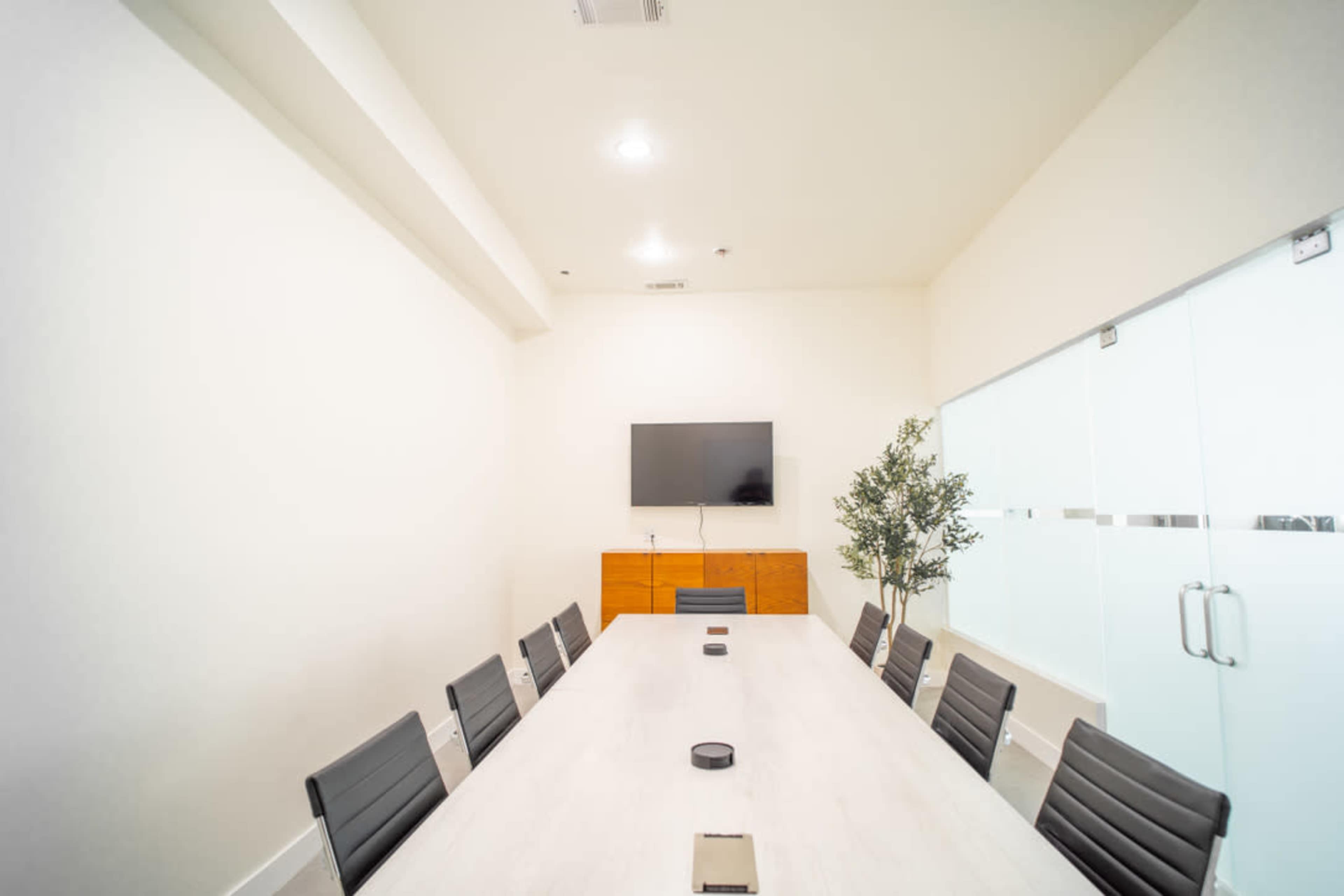 Melrose Fairfax District Minimalist Conference Room with Kitchenette Image in Beverly Grove, Los Angeles, CA